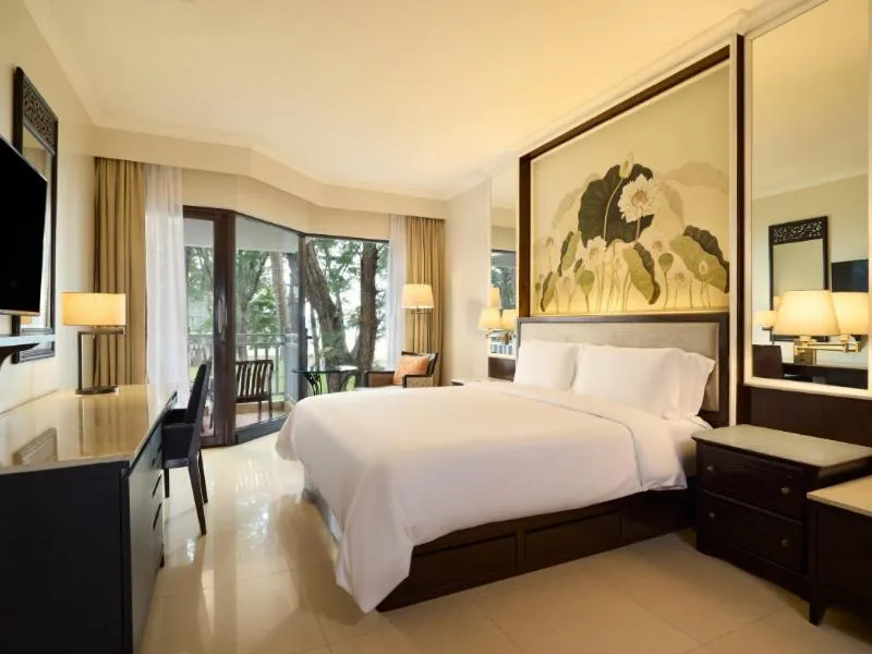 Bed in Dusit Thani Laguna Phuket