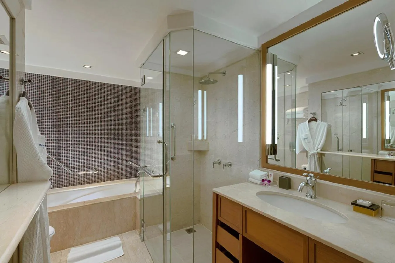 Shower in Dusit Thani Laguna Phuket