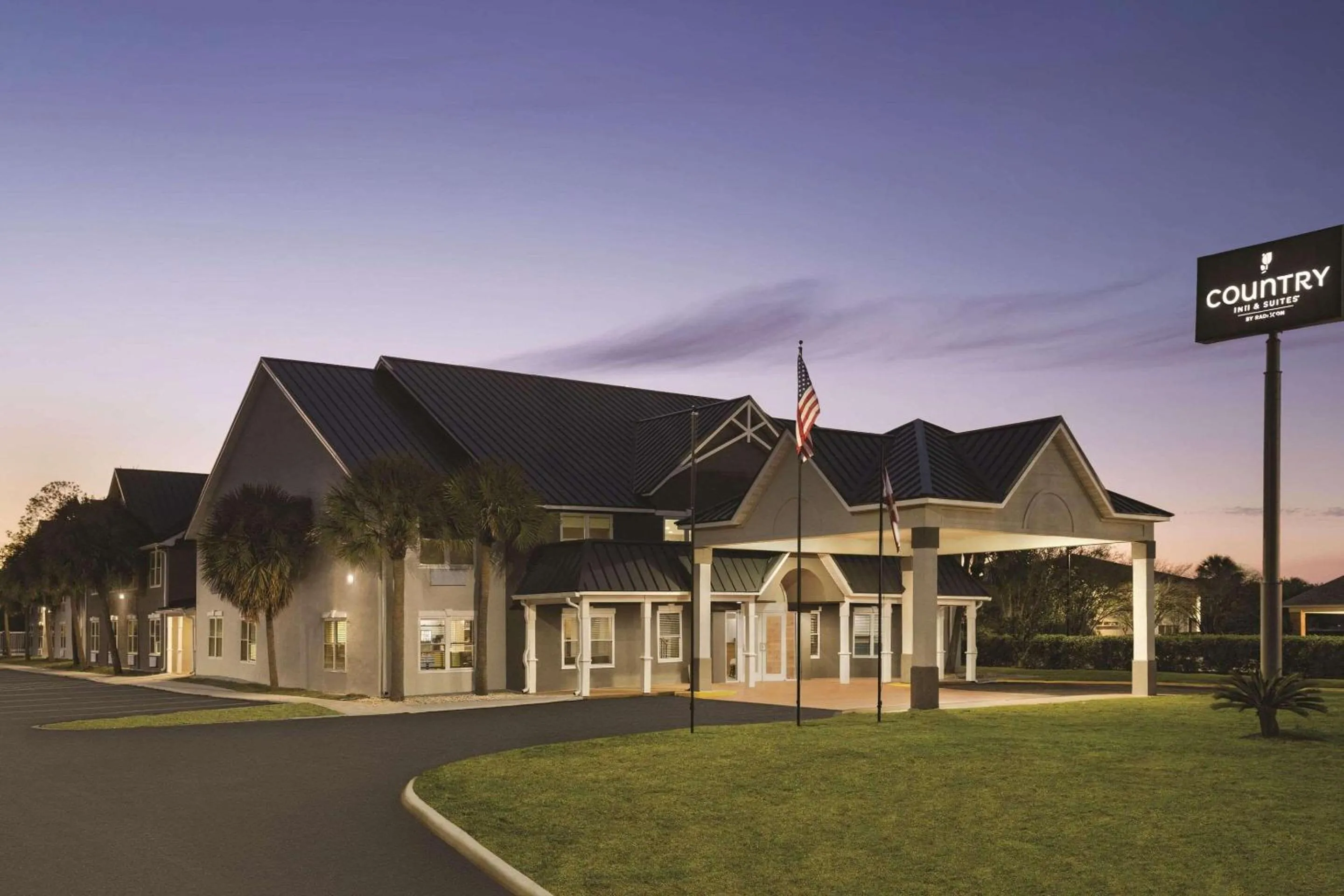 Property building in Country Inn & Suites by Radisson, Panama City, FL