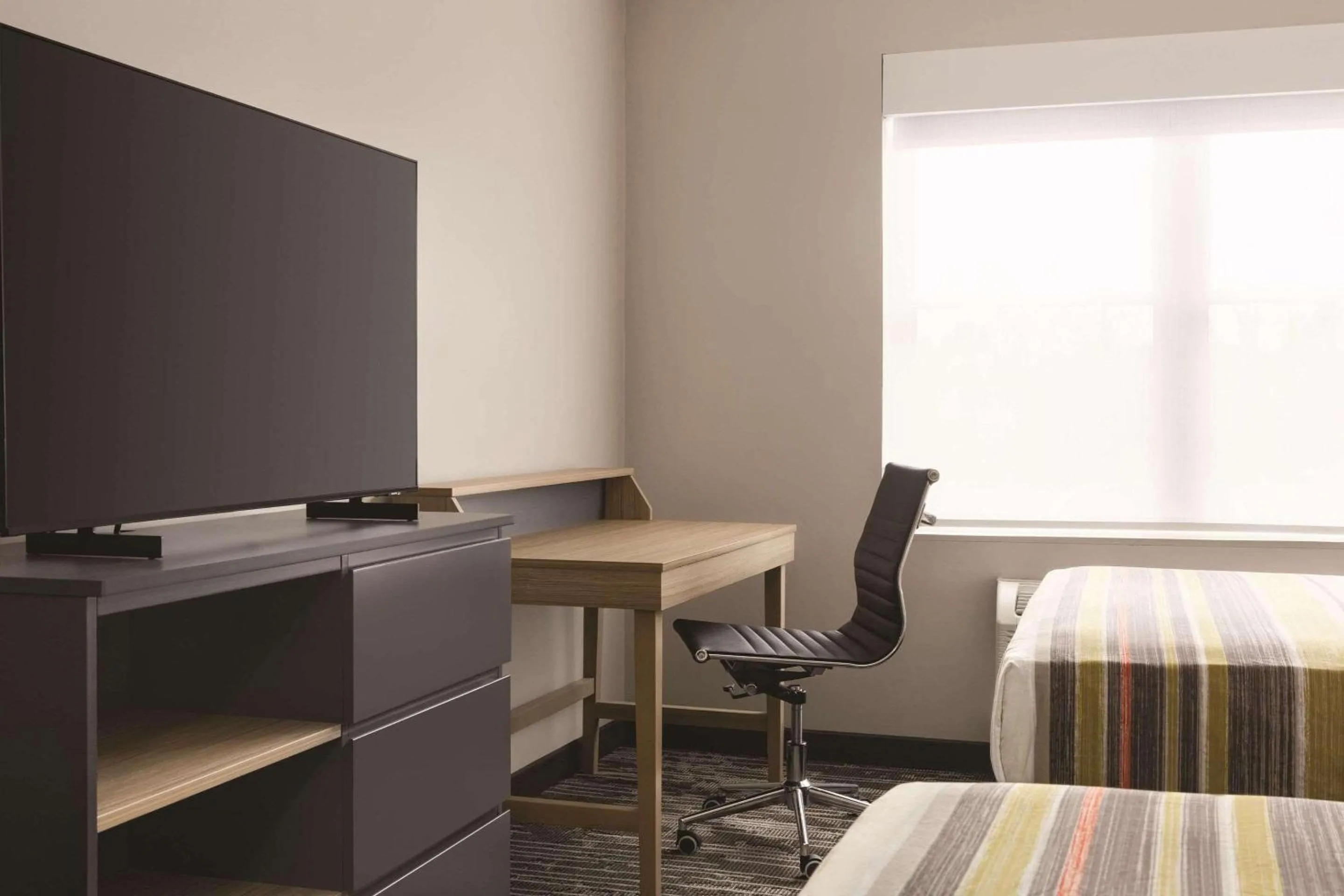 Bedroom in Country Inn & Suites by Radisson, Panama City, FL