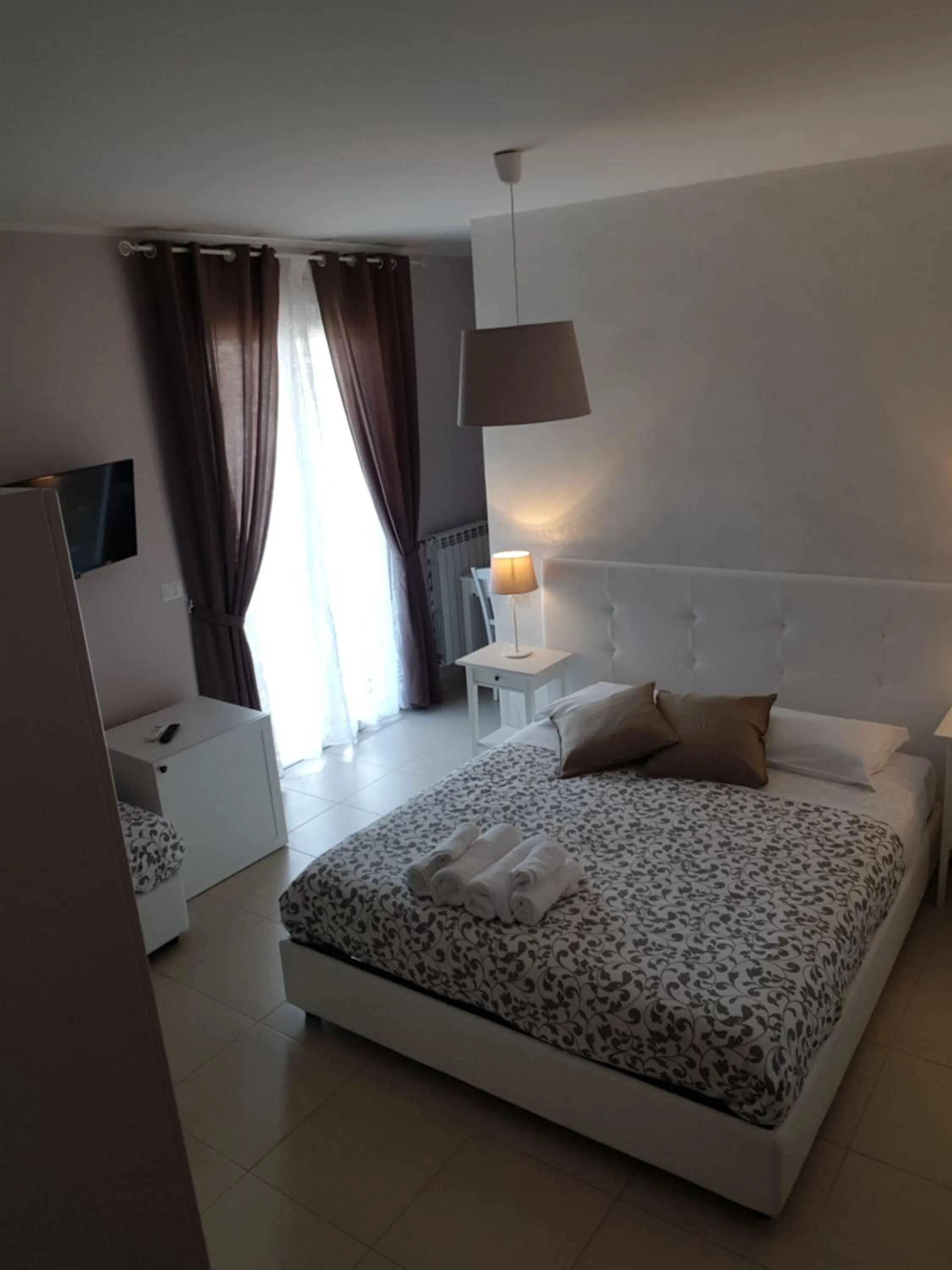 Photo of the whole room, Bed in Home Sweet Home