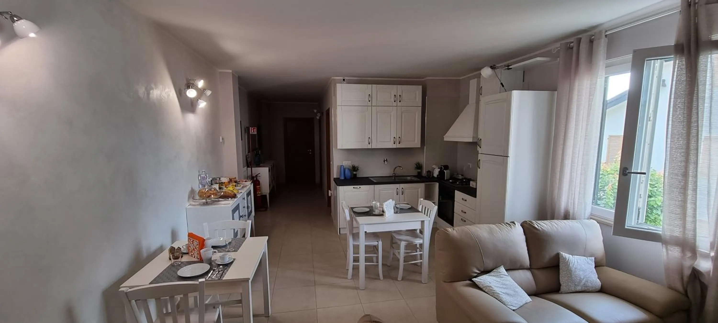 Breakfast in Home Sweet Home