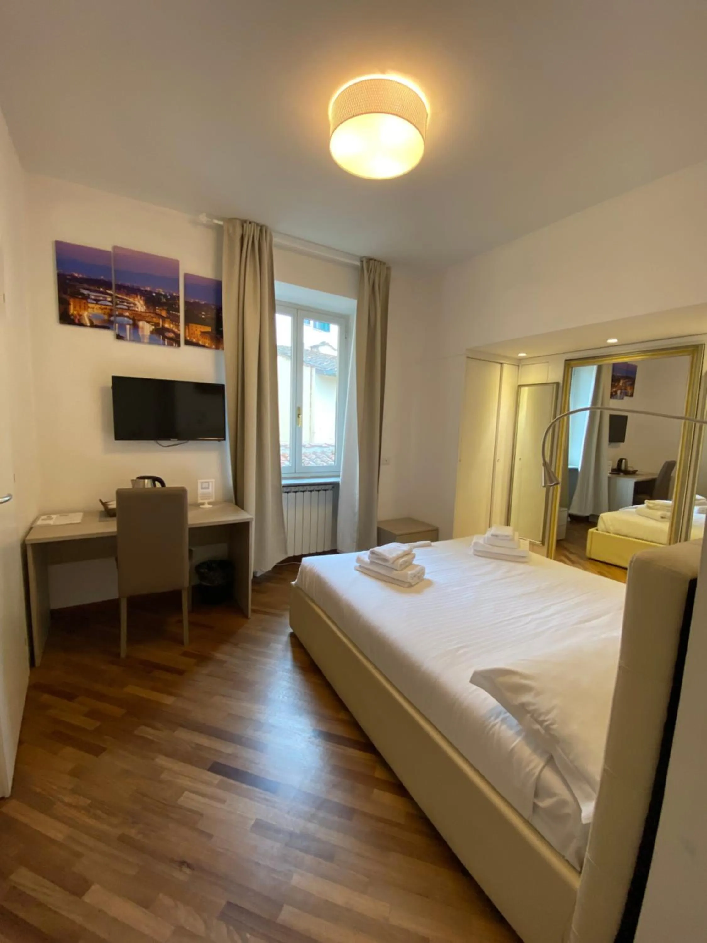 Bed in Le Tre Lune Suites