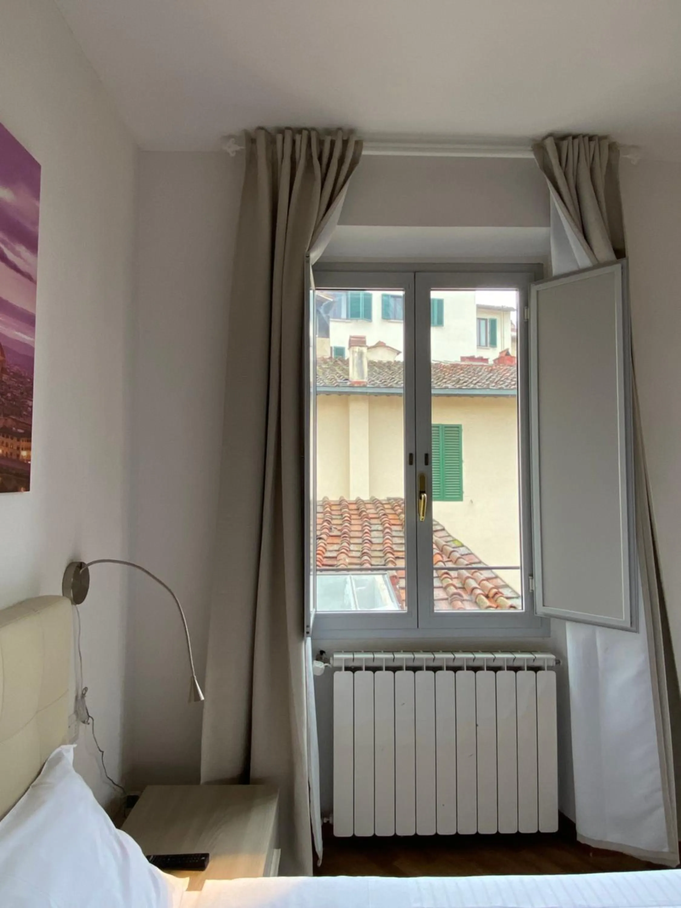 Photo of the whole room, Bed in Le Tre Lune Suites