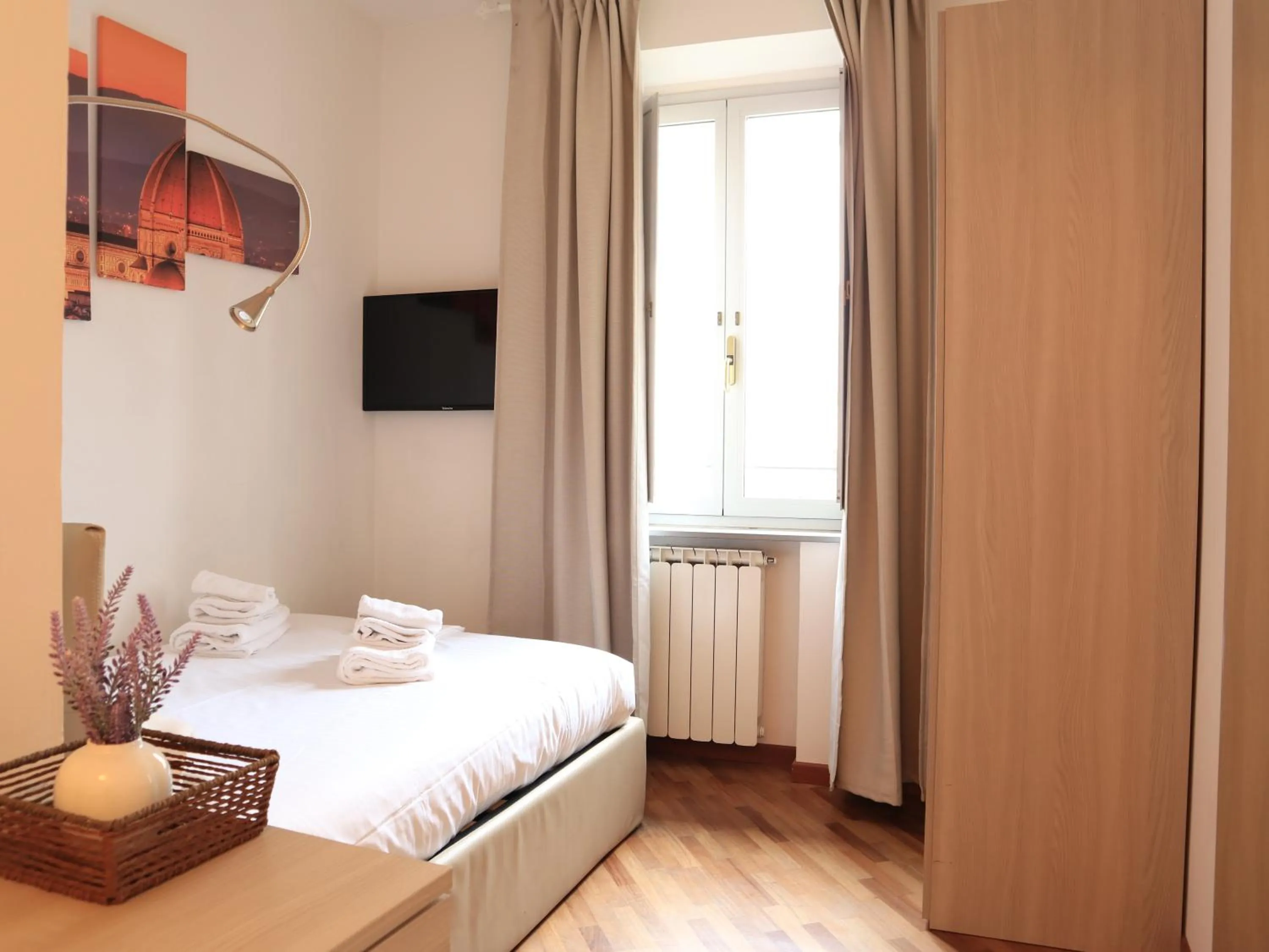 Bed in Le Tre Lune Suites