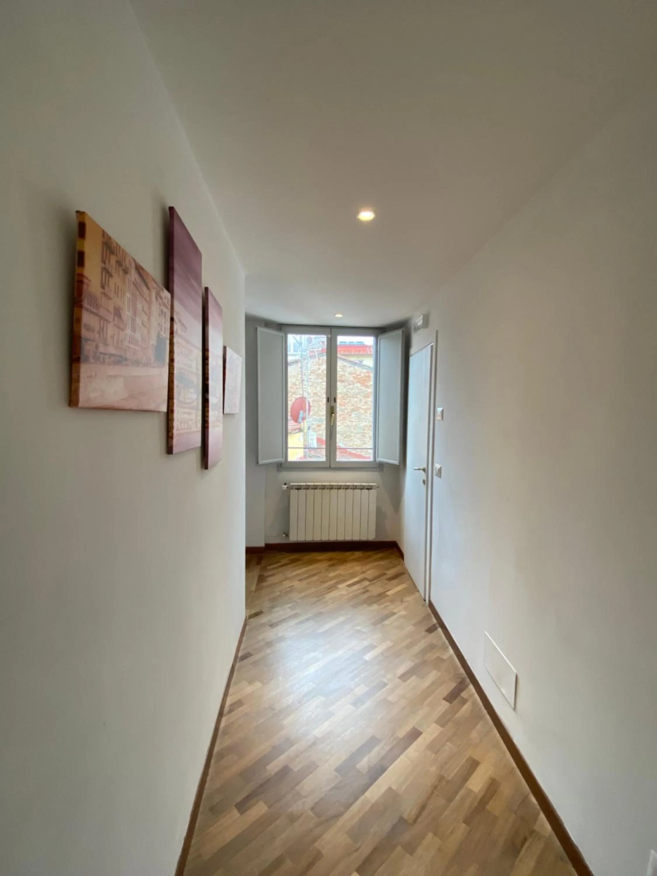 Decorative detail in Le Tre Lune Suites