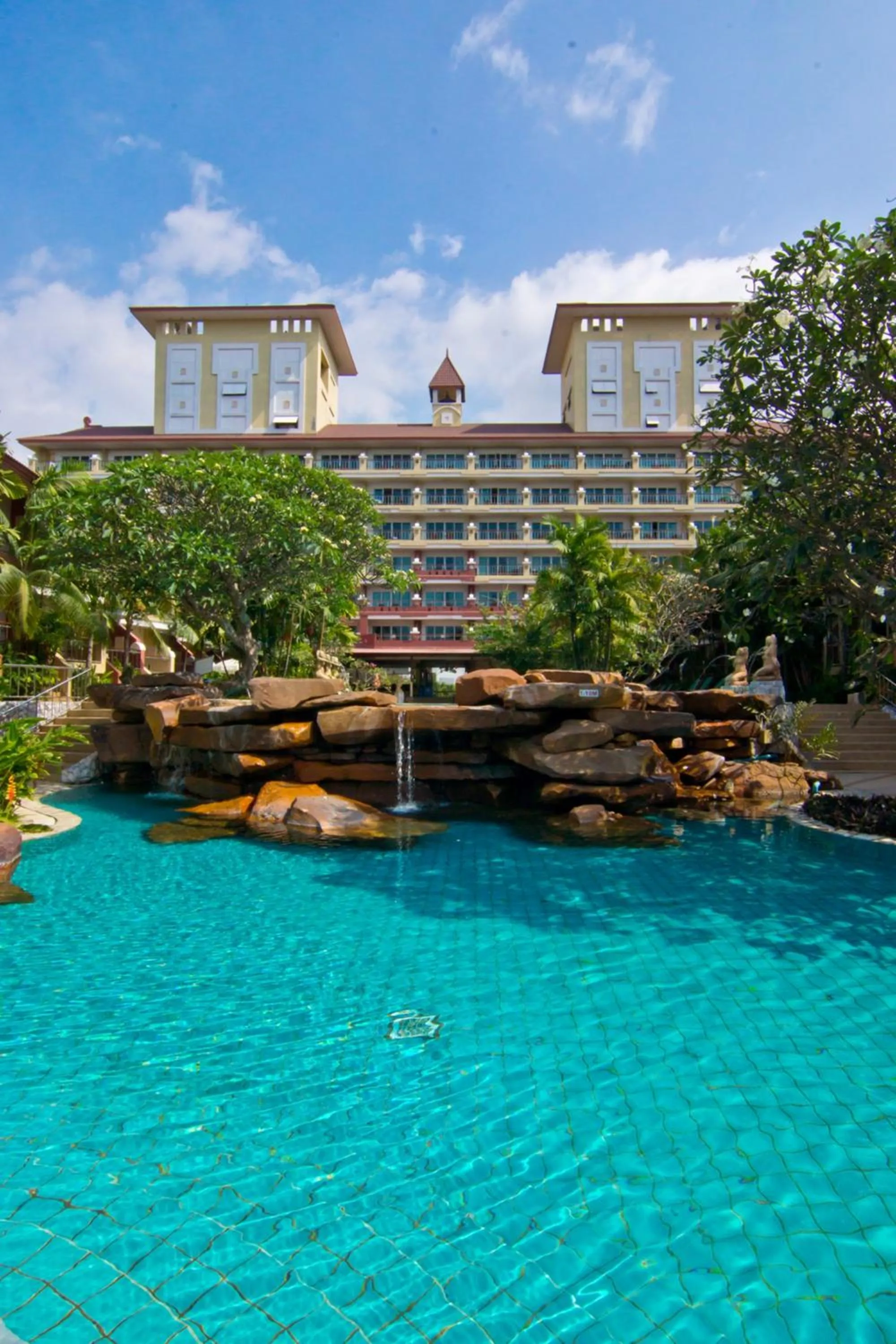 Property building in Bella Villa Cabana