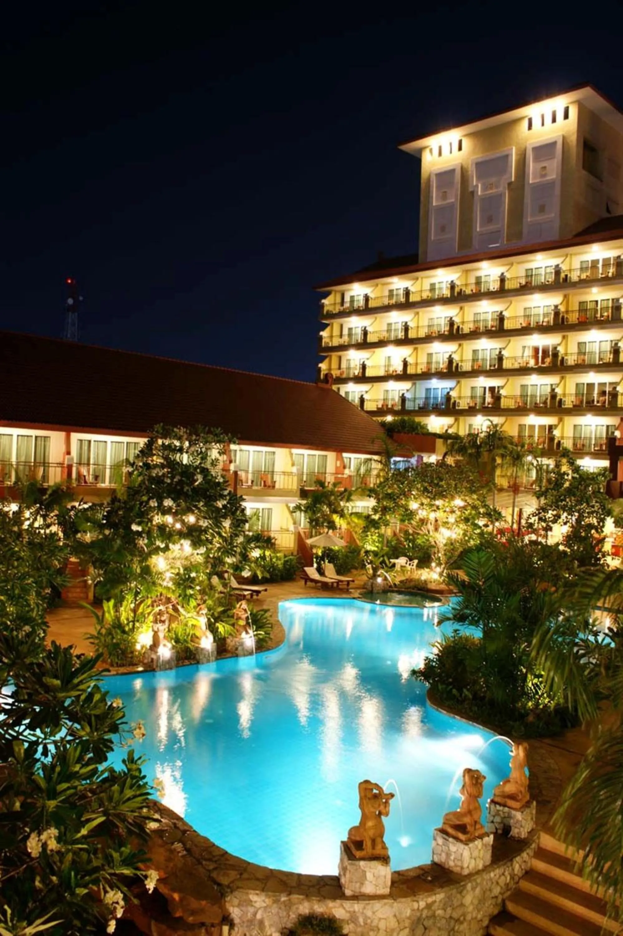 Swimming pool in Bella Villa Cabana