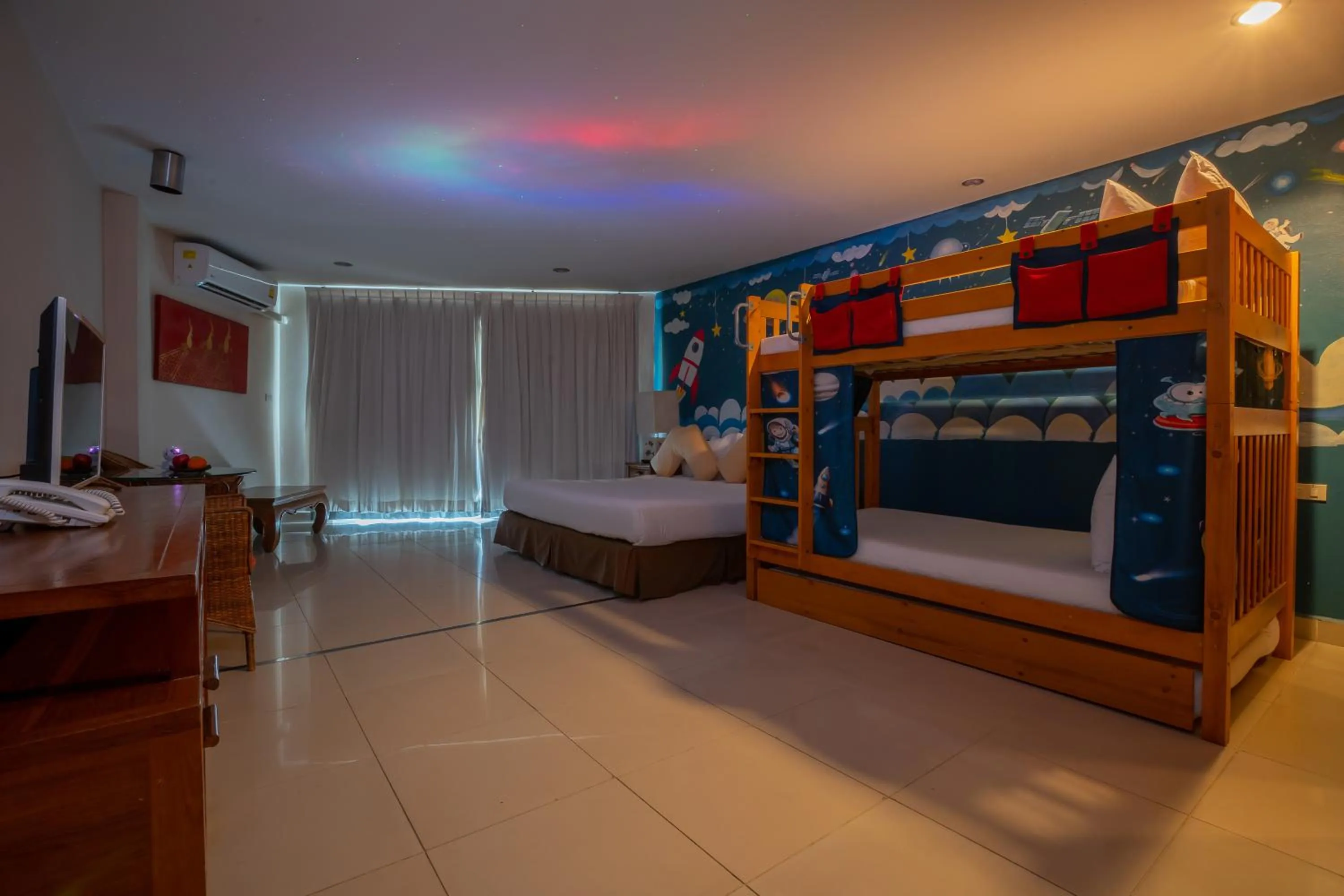 Photo of the whole room, Bed in Bella Villa Cabana