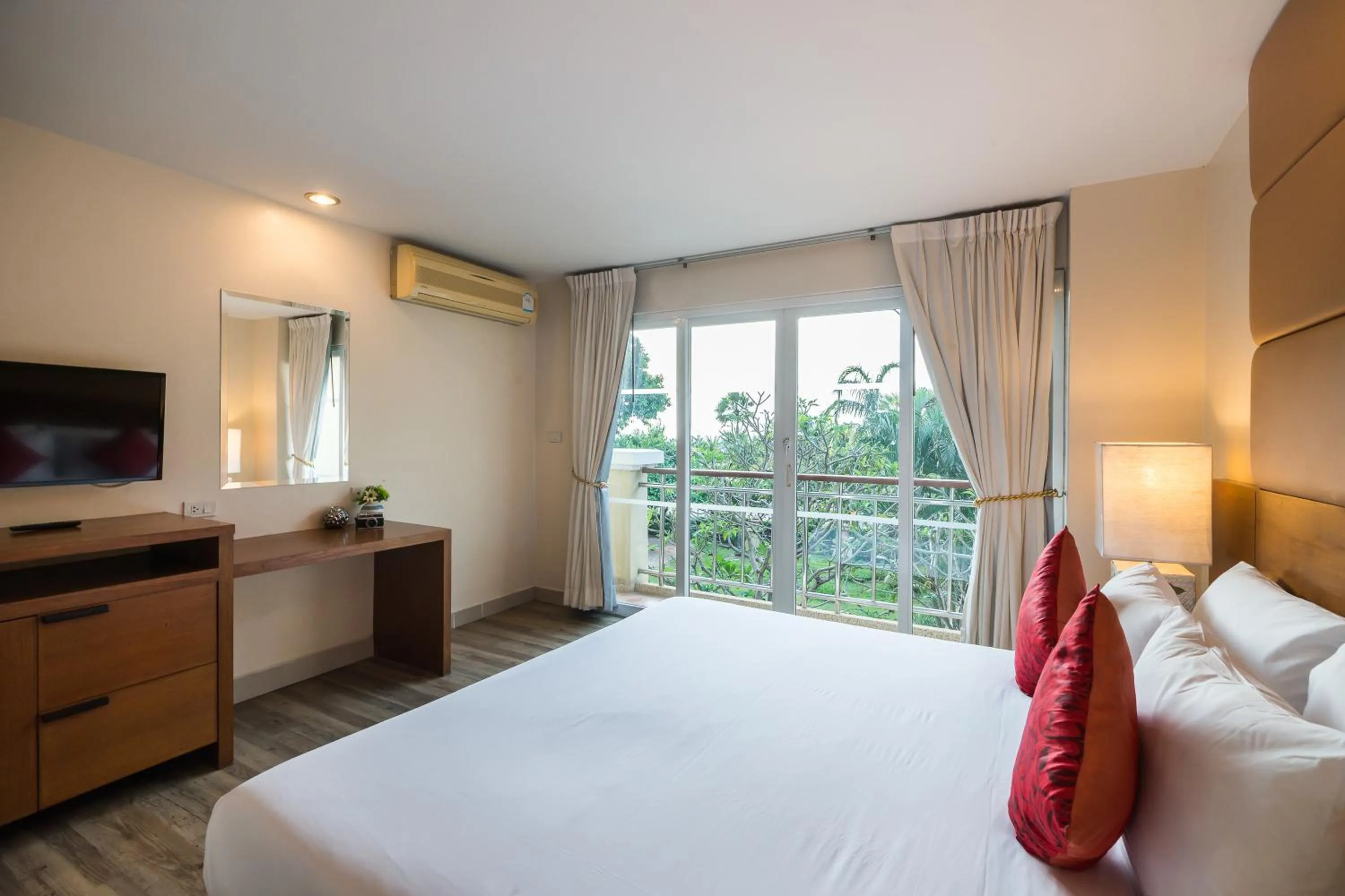 TV and multimedia, Bed in Bella Villa Cabana