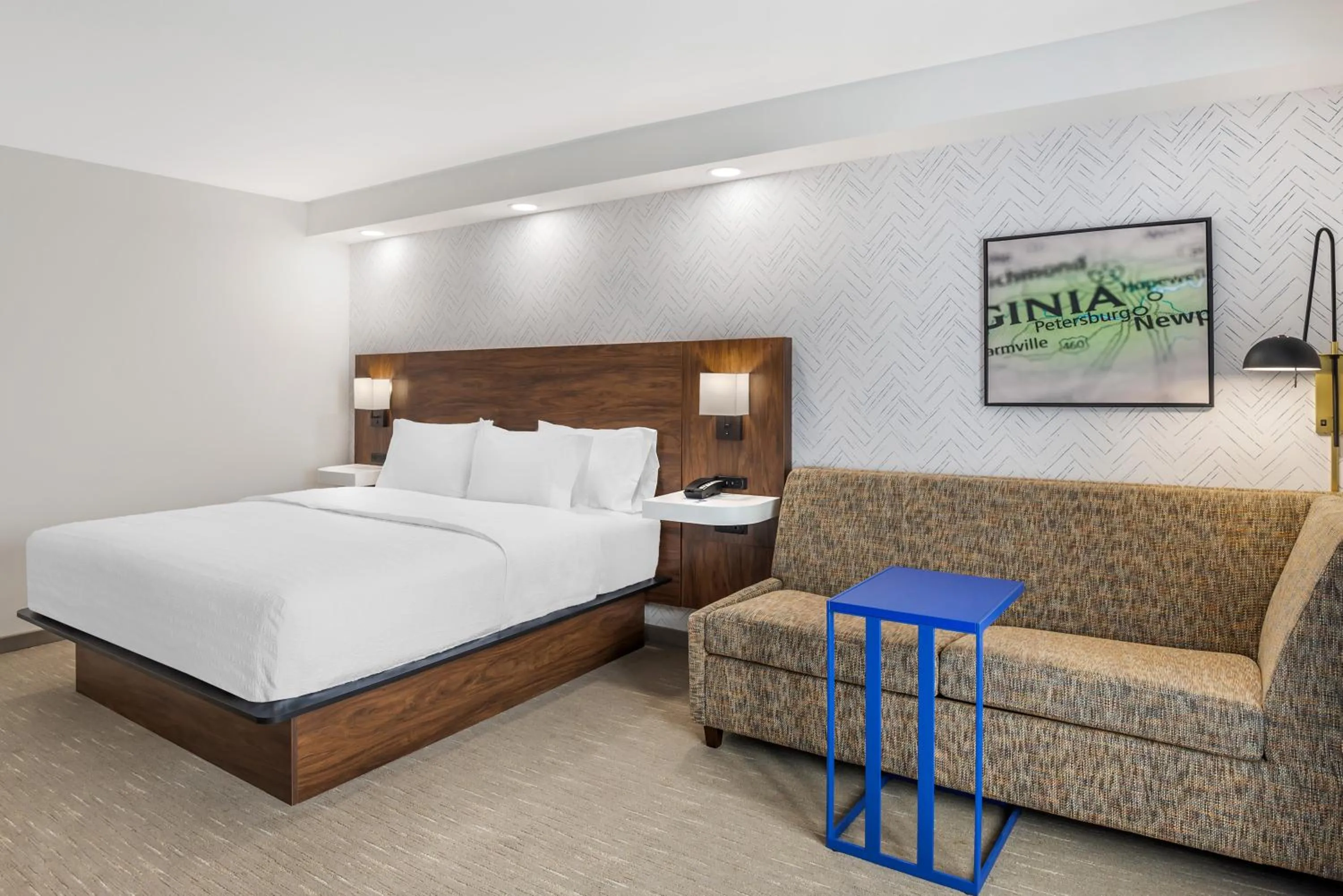 Bed in Hampton Inn Petersburg-Fort Lee