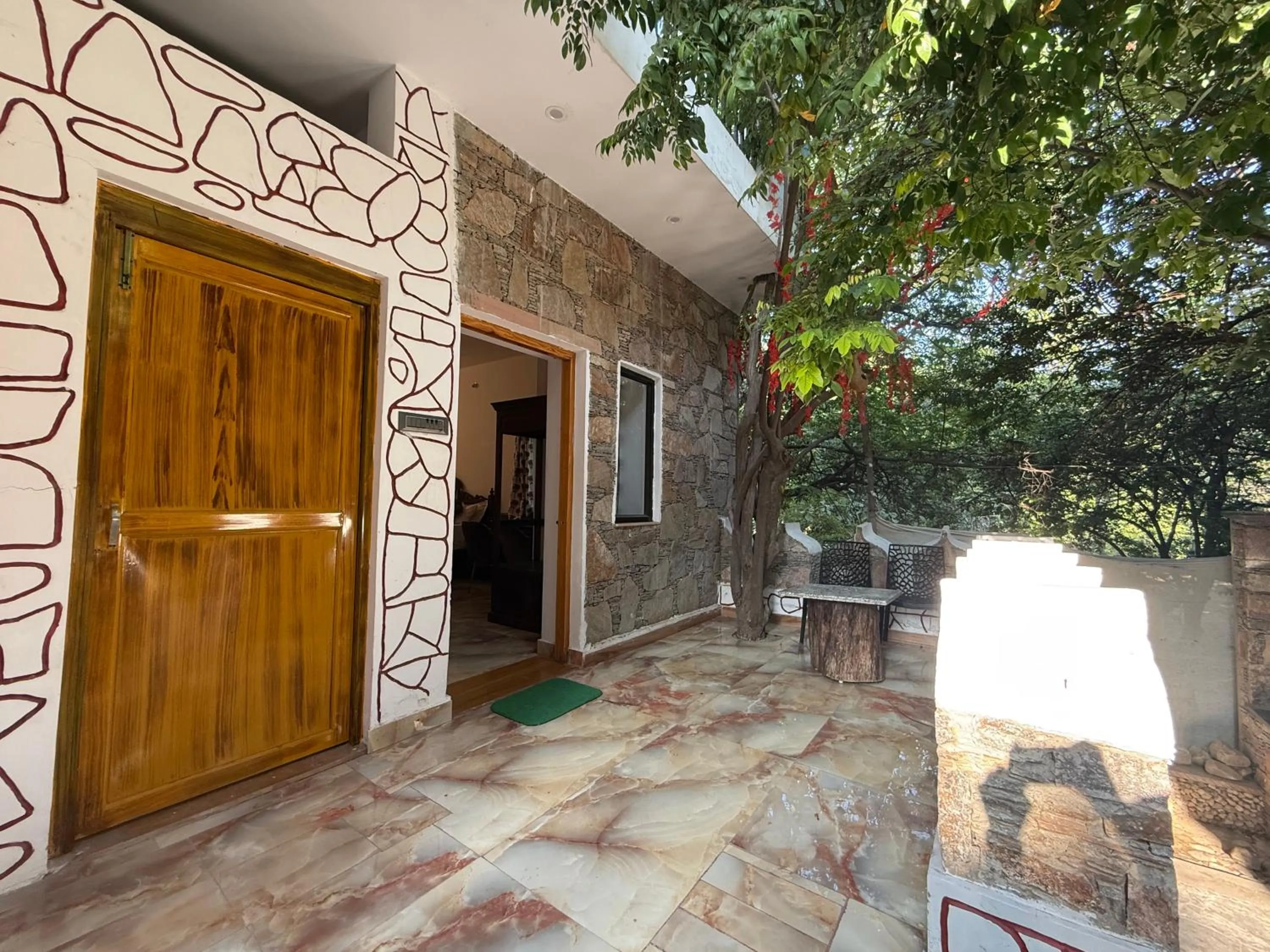 Hotel Green Heaven Resort