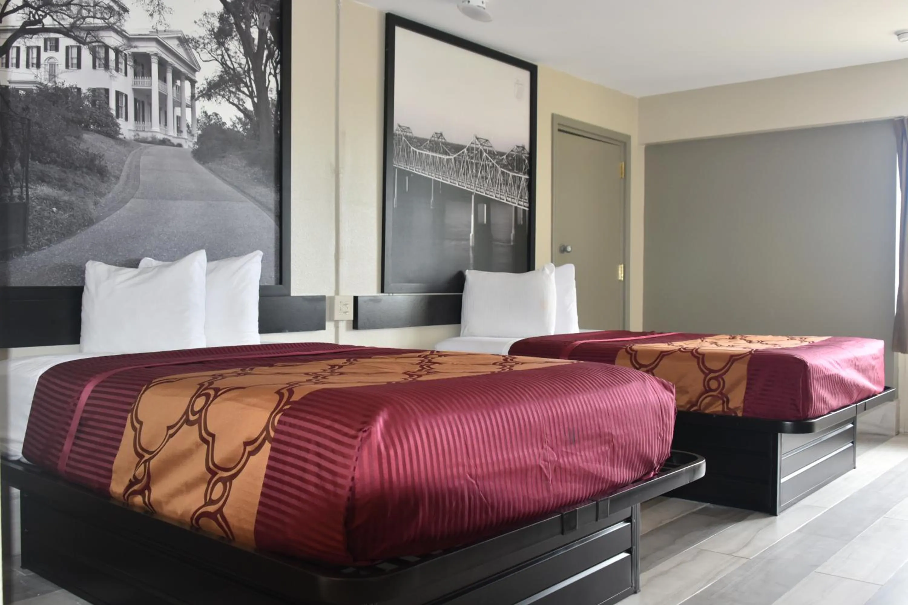 Bed in Biloxi Beach Hotel