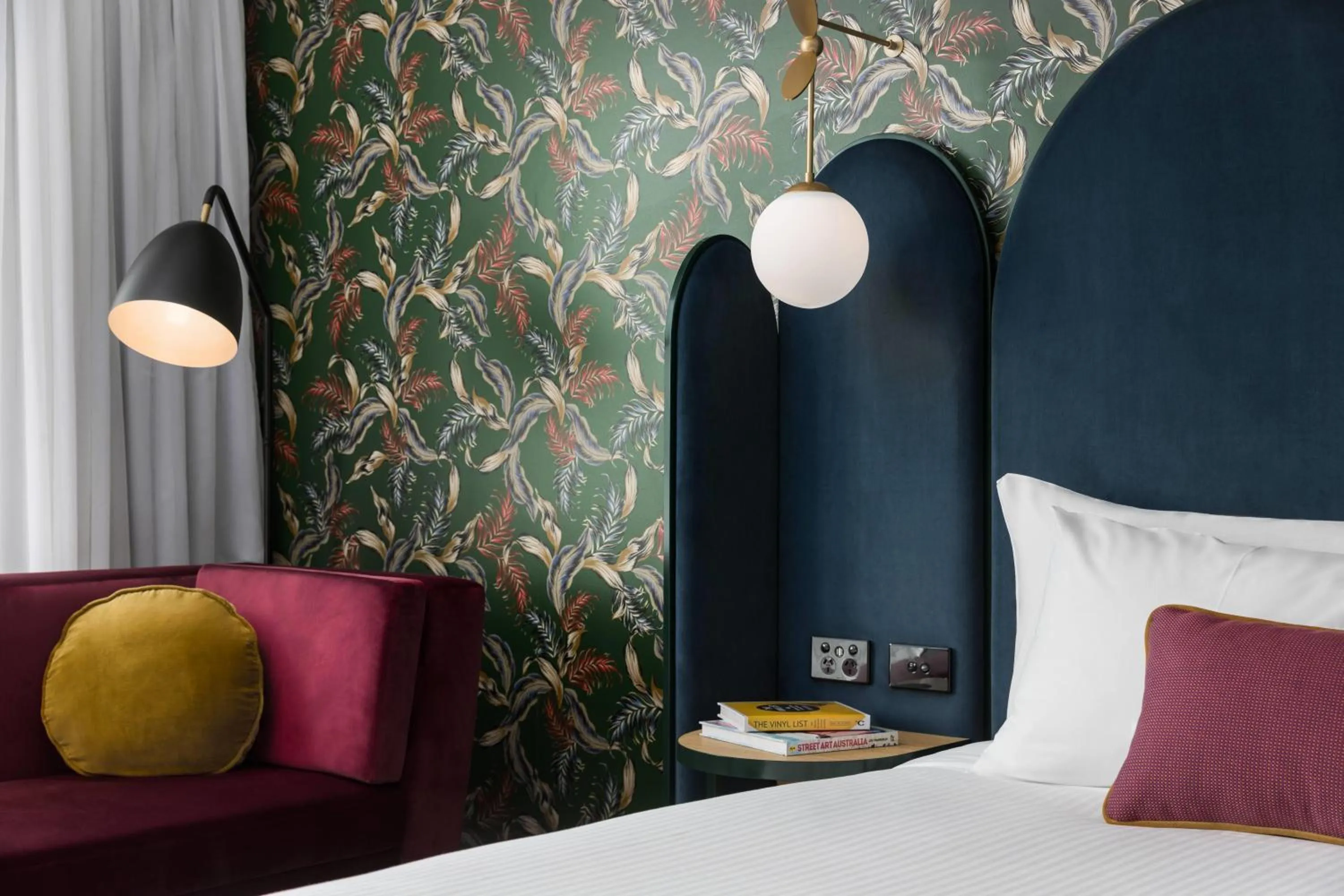 Photo of the whole room, Bed in Ovolo Brisbane Fortitude Valley, a Wyndham Hotel