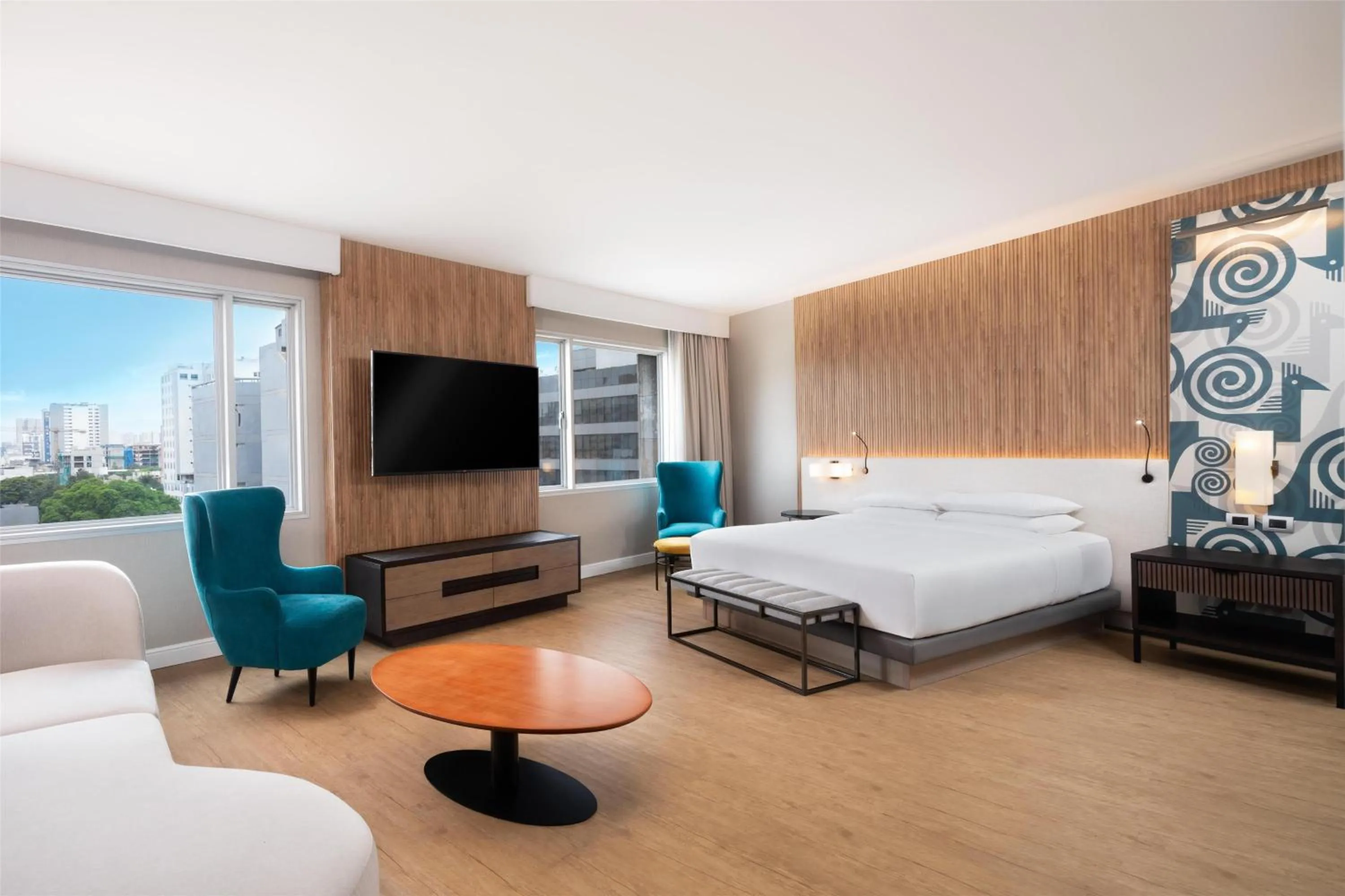 Photo of the whole room, Bed in Hyatt Centric San Isidro Lima