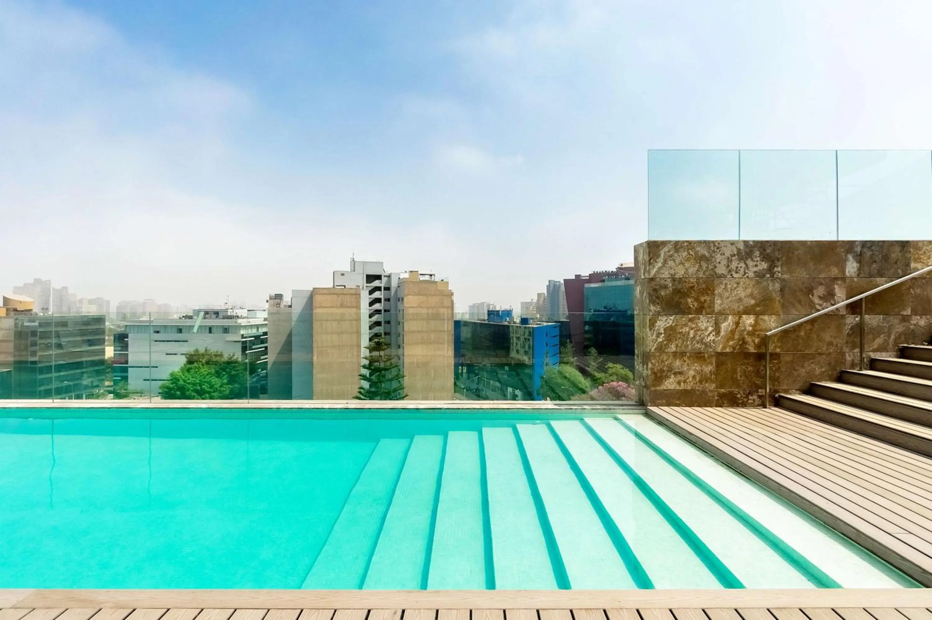 Swimming pool in Hyatt Centric San Isidro Lima
