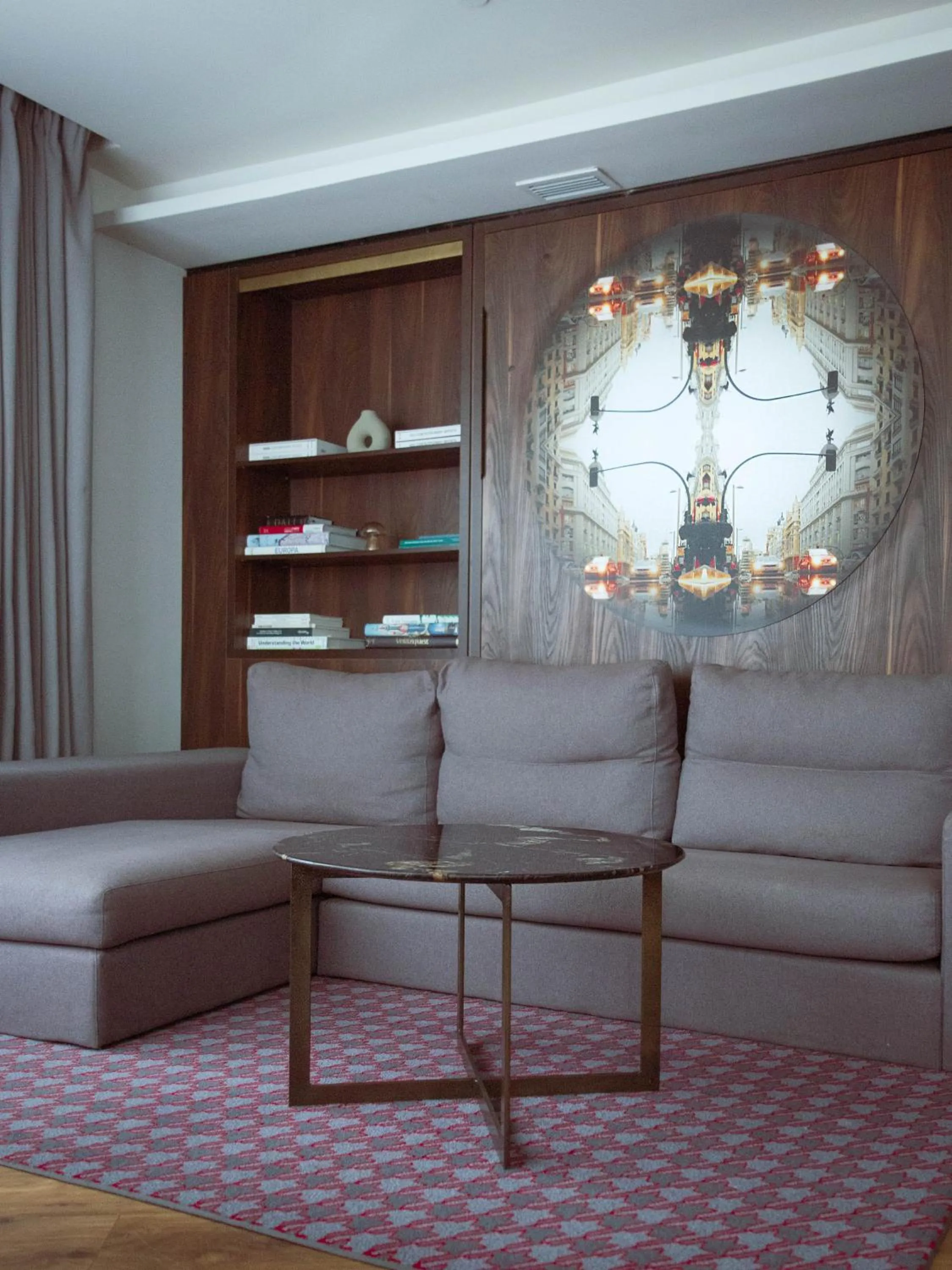 Living room in Hyatt Centric Gran Via Madrid