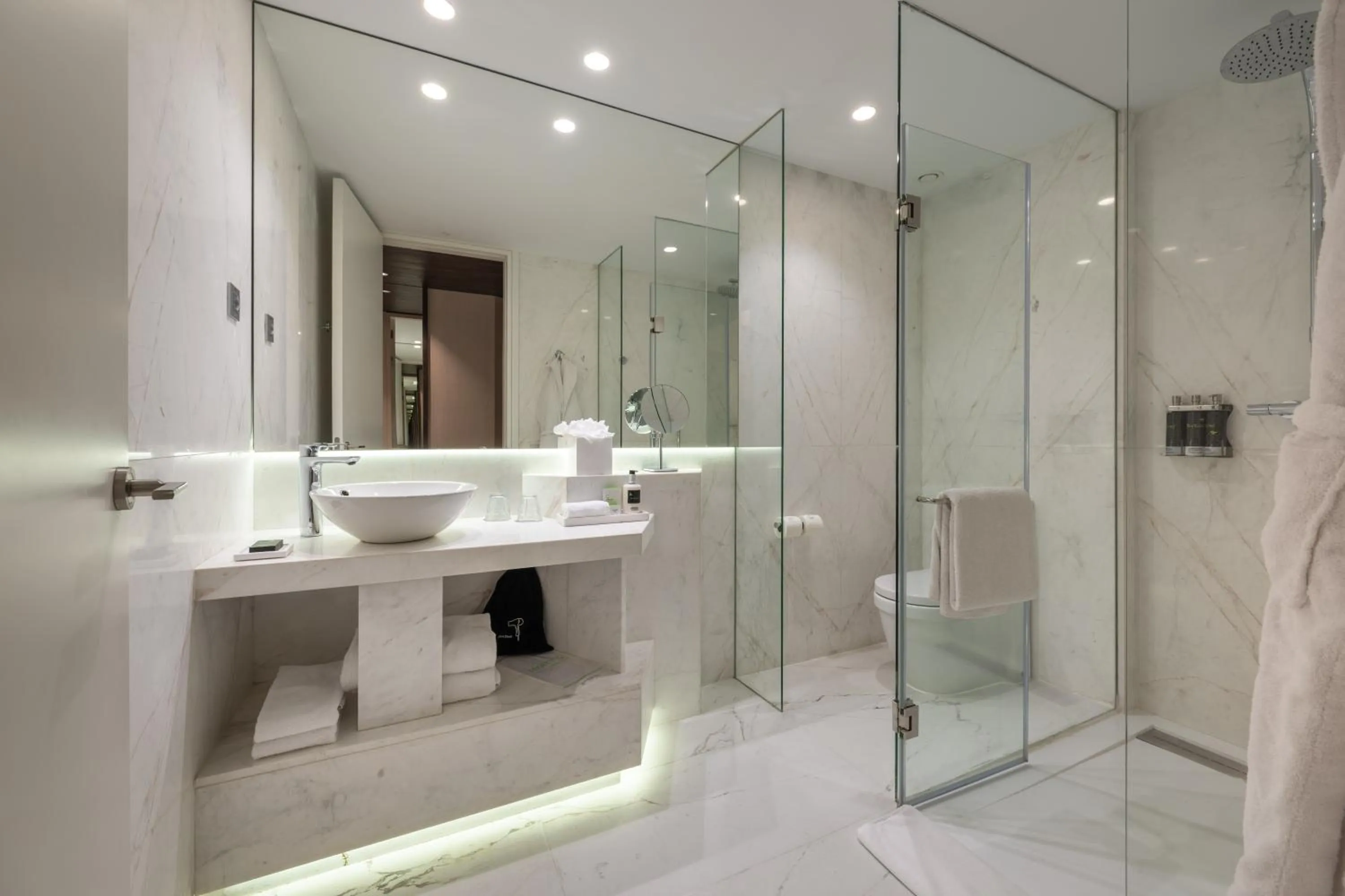 Bathroom in Hyatt Centric Gran Via Madrid