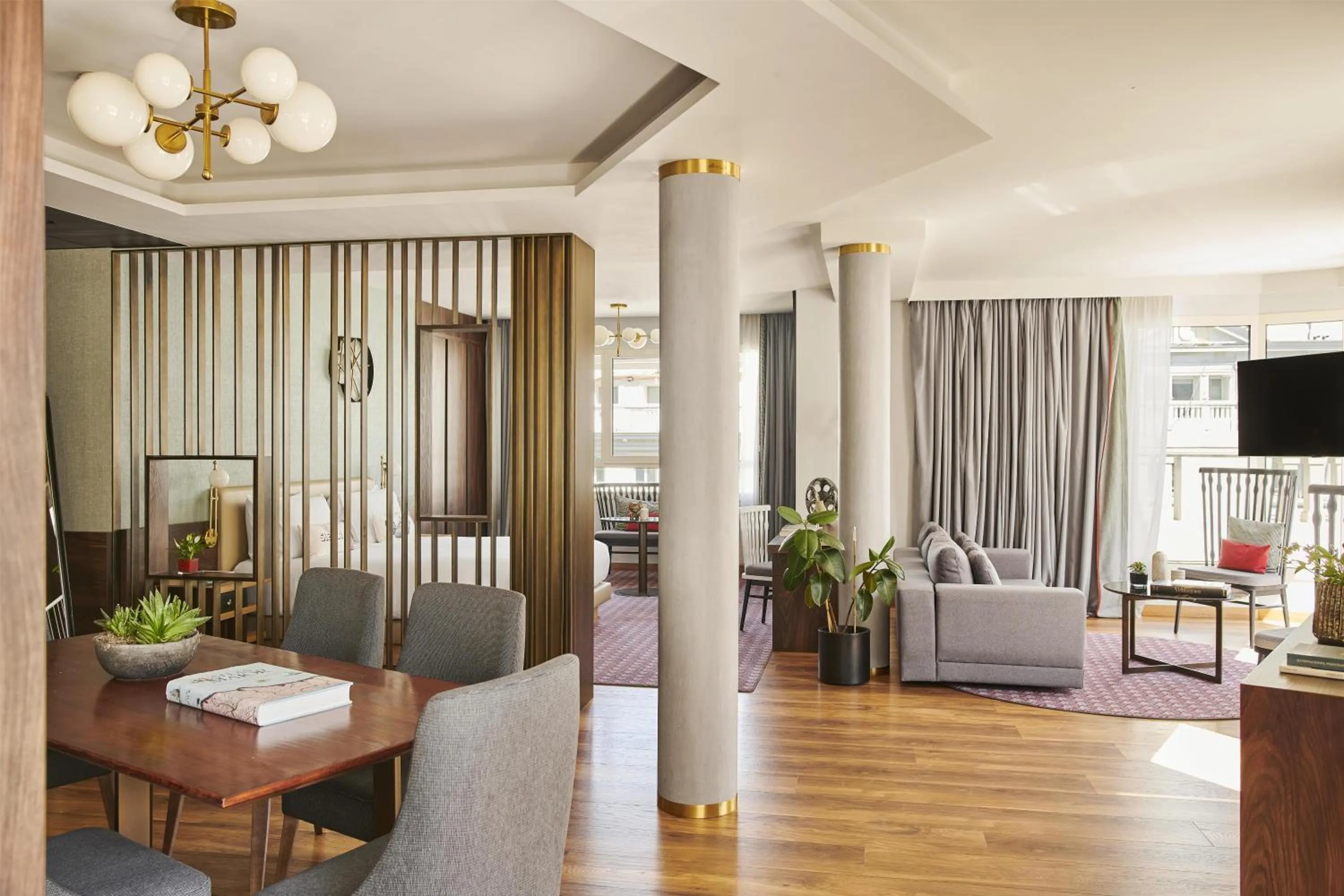 Photo of the whole room in Hyatt Centric Gran Via Madrid