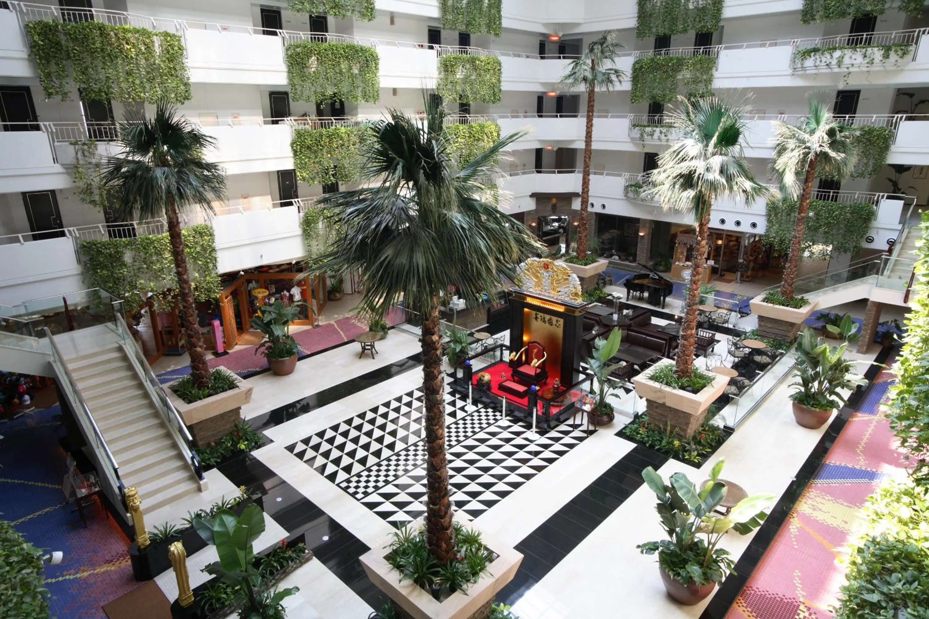 Lobby or reception in Okinawa Kariyushi Beach Resort Ocean Spa