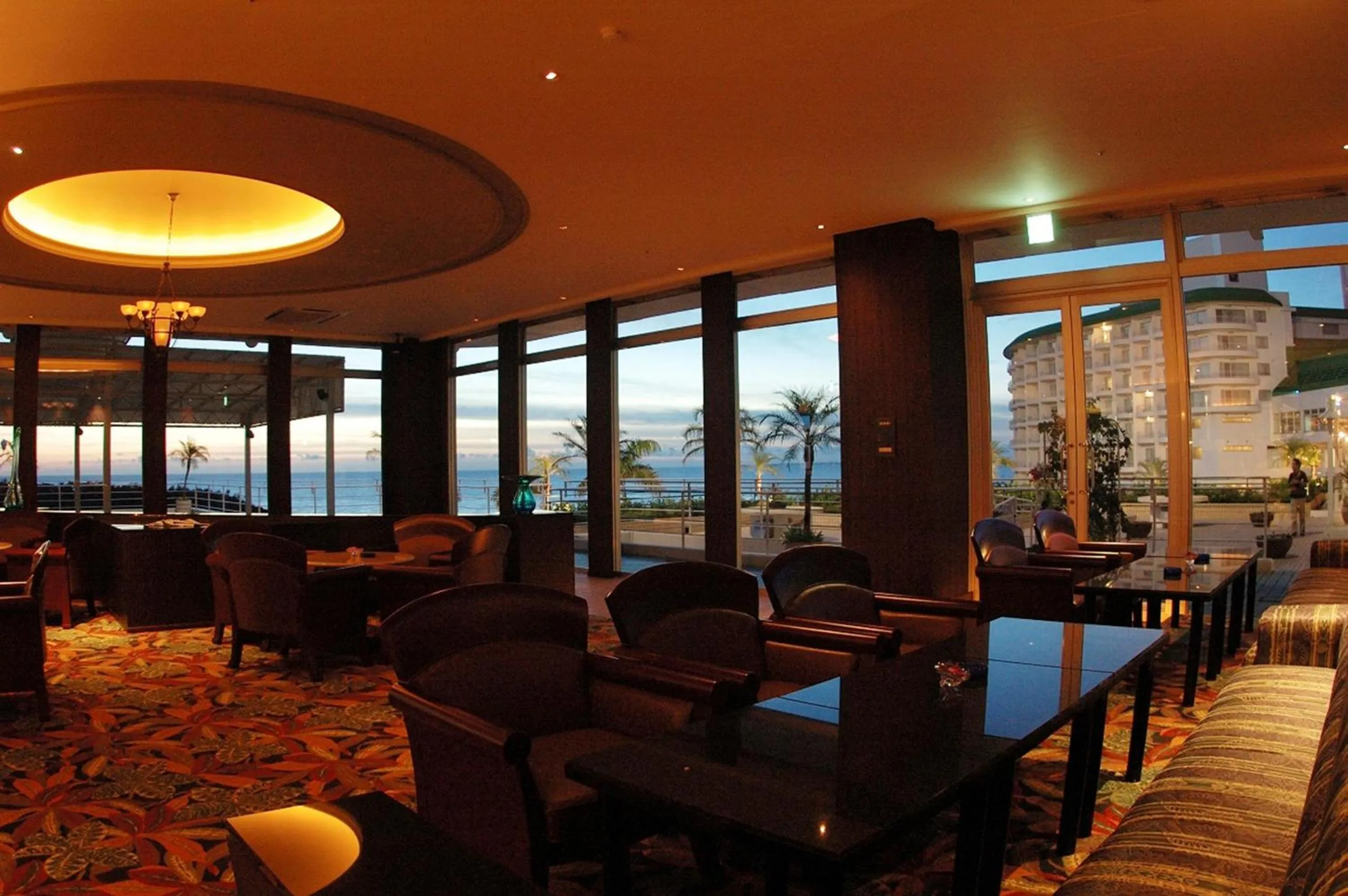 Lounge or bar in Okinawa Kariyushi Beach Resort Ocean Spa