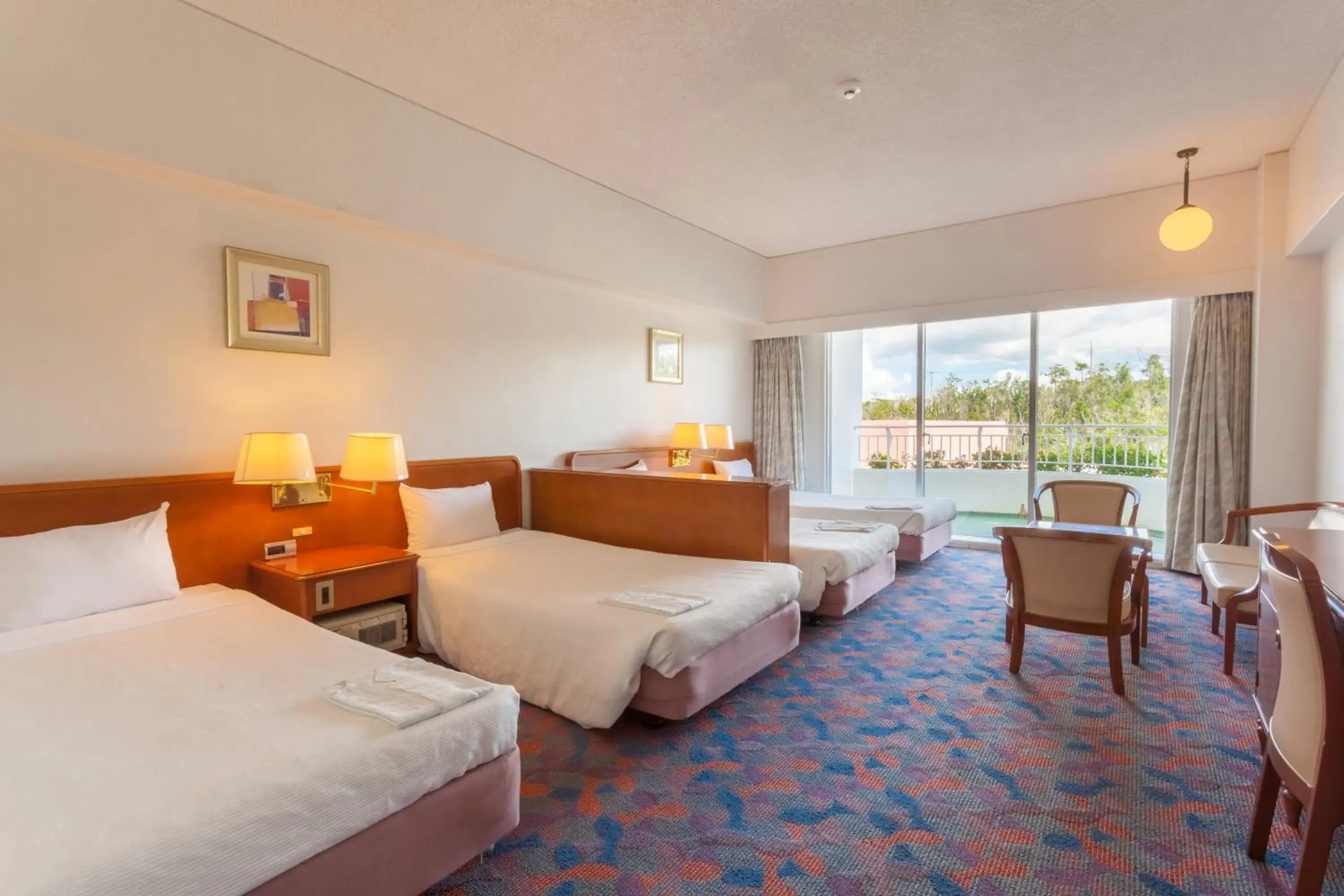 Green View Room - single occupancy - Wing Tower in Okinawa Kariyushi Beach Resort Ocean Spa Green View Room - single occupancy - Wing Tower in Okinawa Kariyushi Beach Resort Ocean Spa