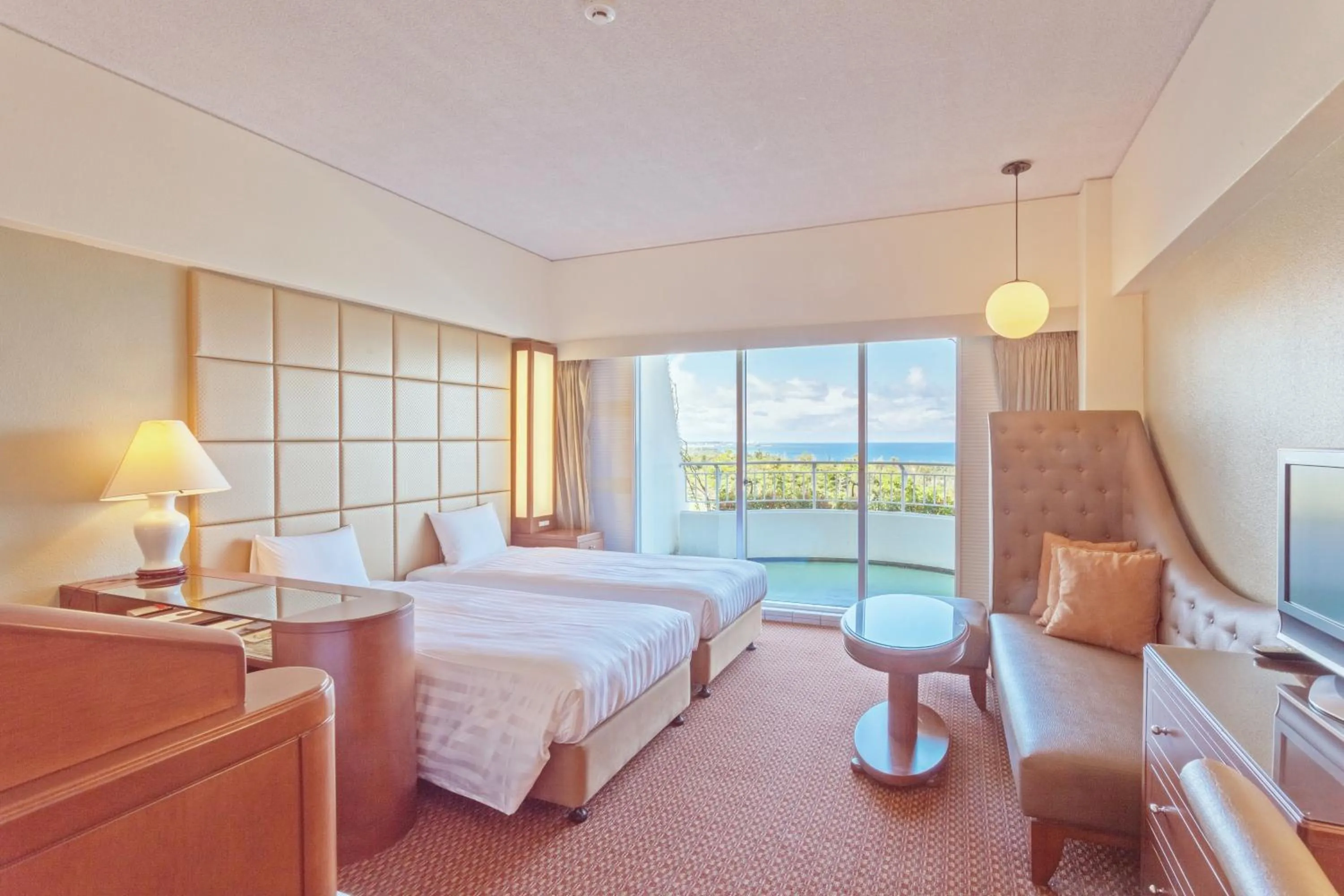 Photo of the whole room, Bed in Okinawa Kariyushi Beach Resort Ocean Spa