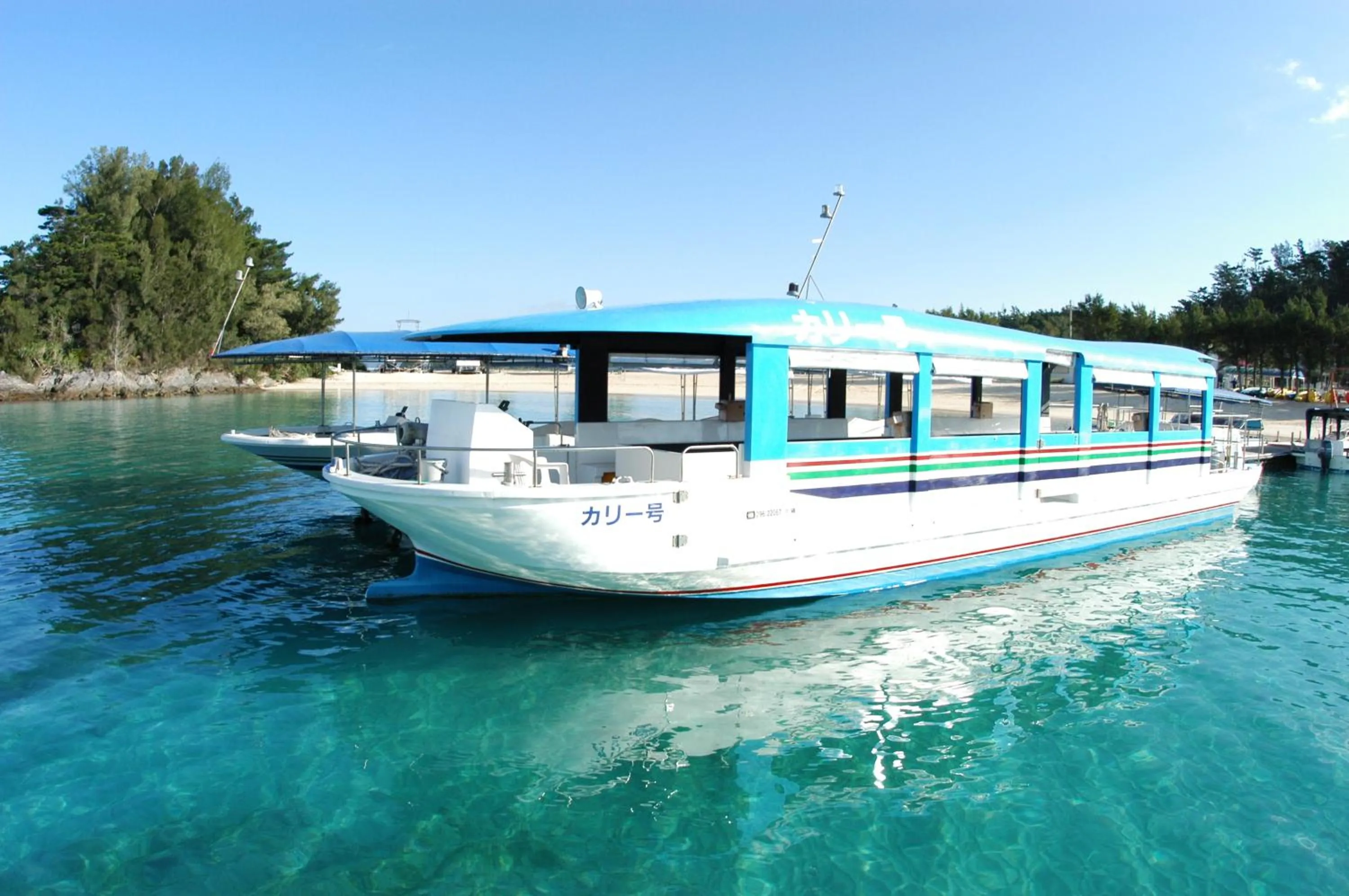 Beach in Okinawa Kariyushi Beach Resort Ocean Spa