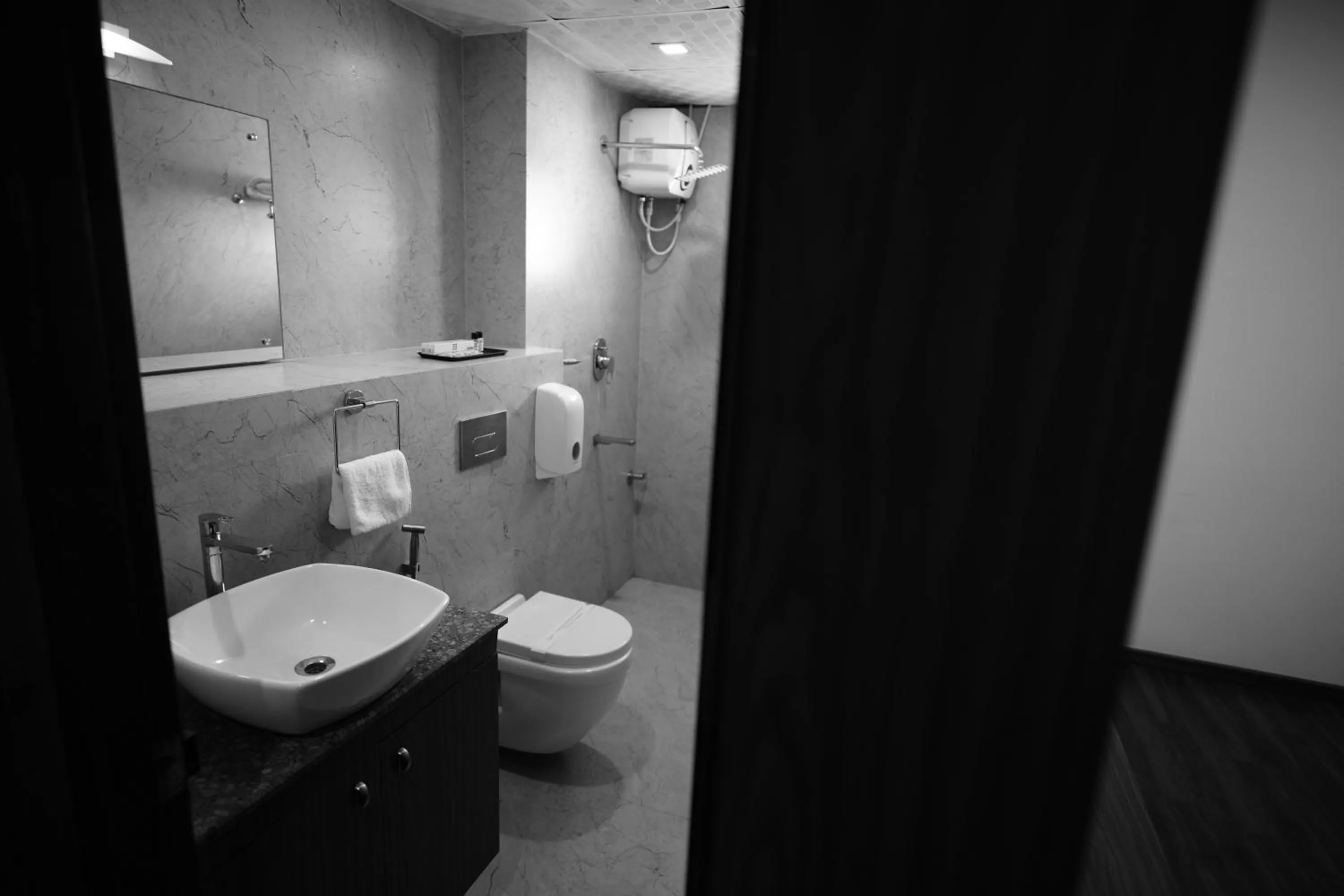 Toilet in Four N Square Residency