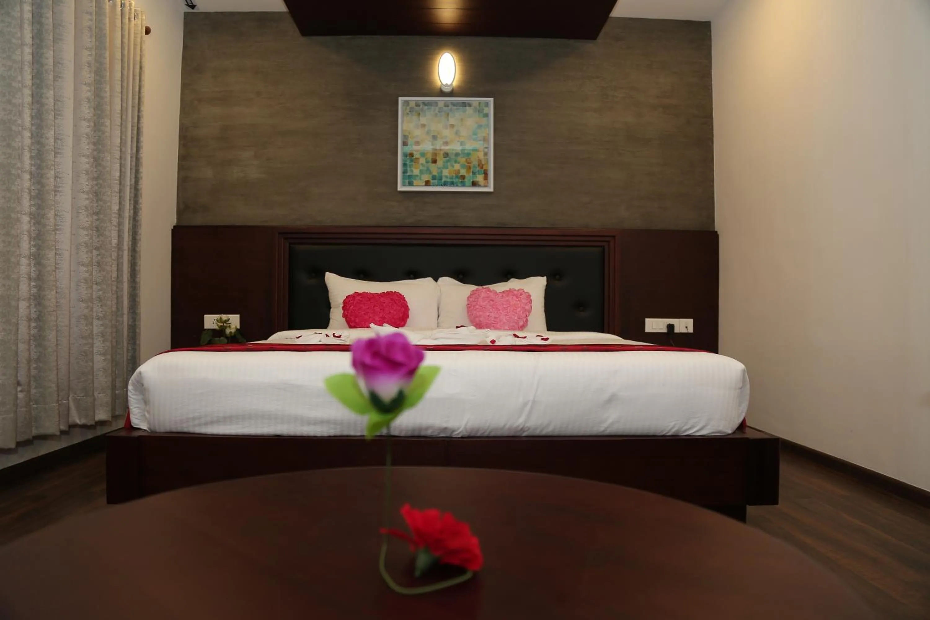 Photo of the whole room, Bed in Four N Square Residency