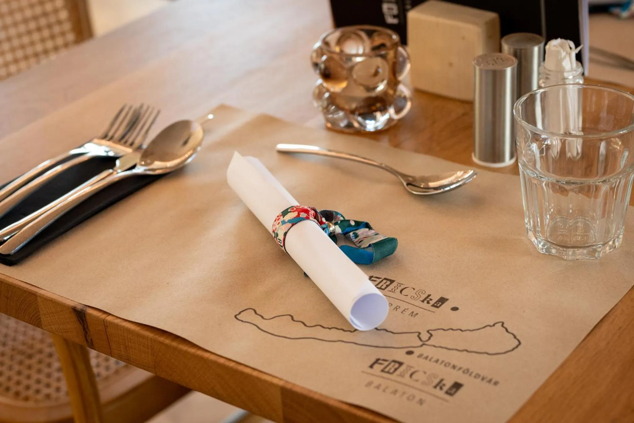 Restaurant/places to eat in Hotel Anna Villa