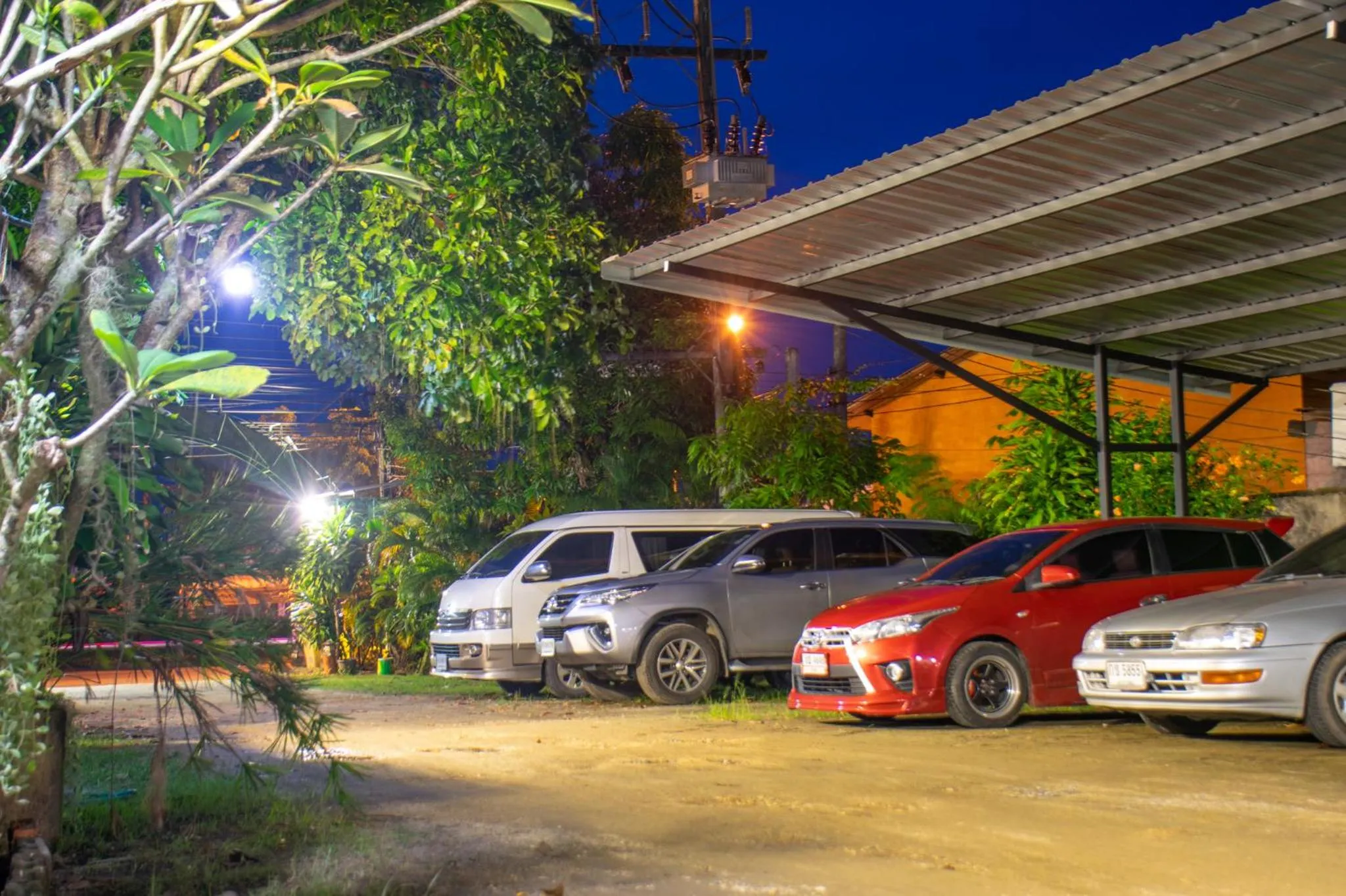 Parking in Best House Resort