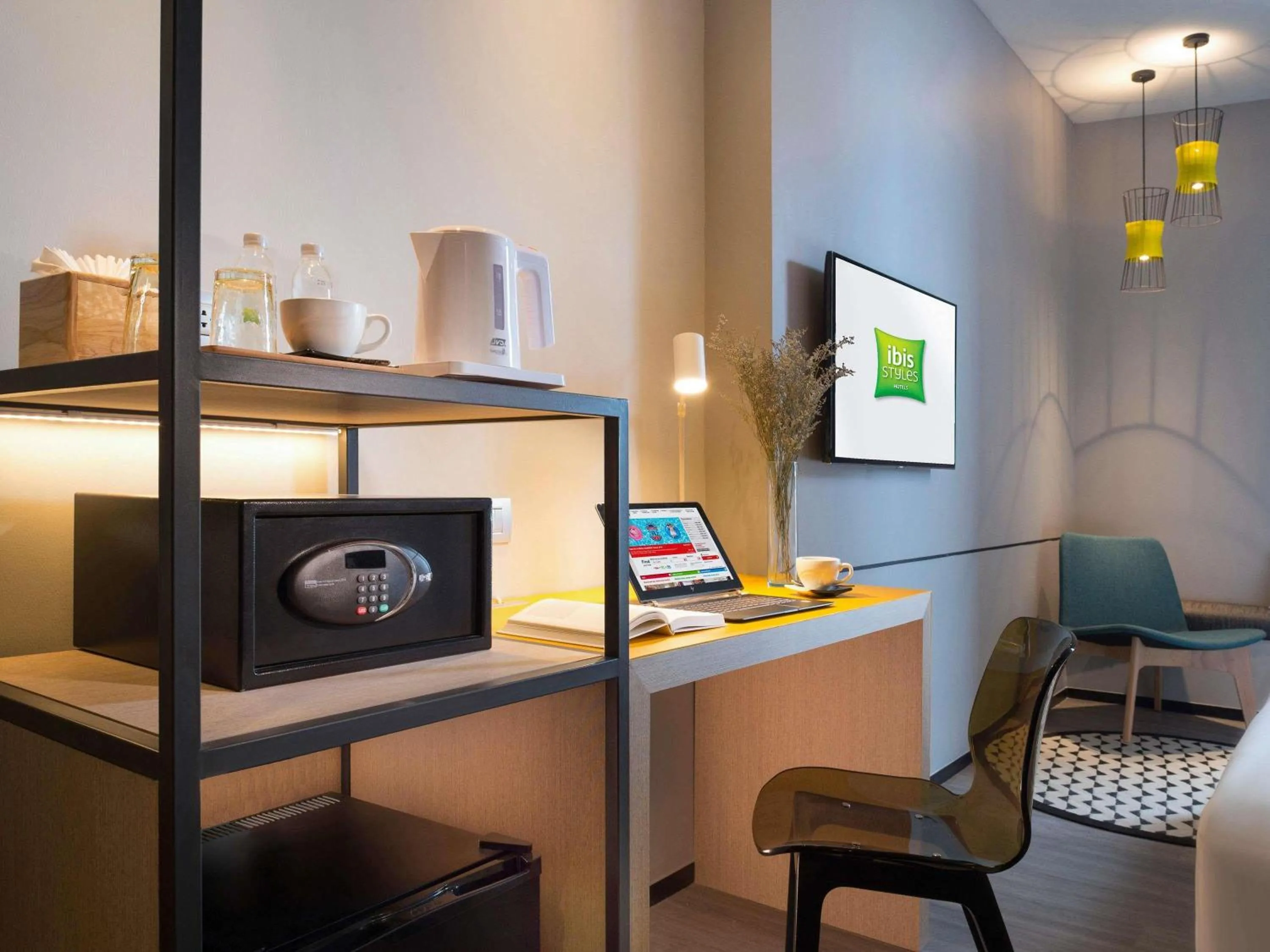 Bedroom in ibis Styles Bangkok Sukhumvit Phra Khanong