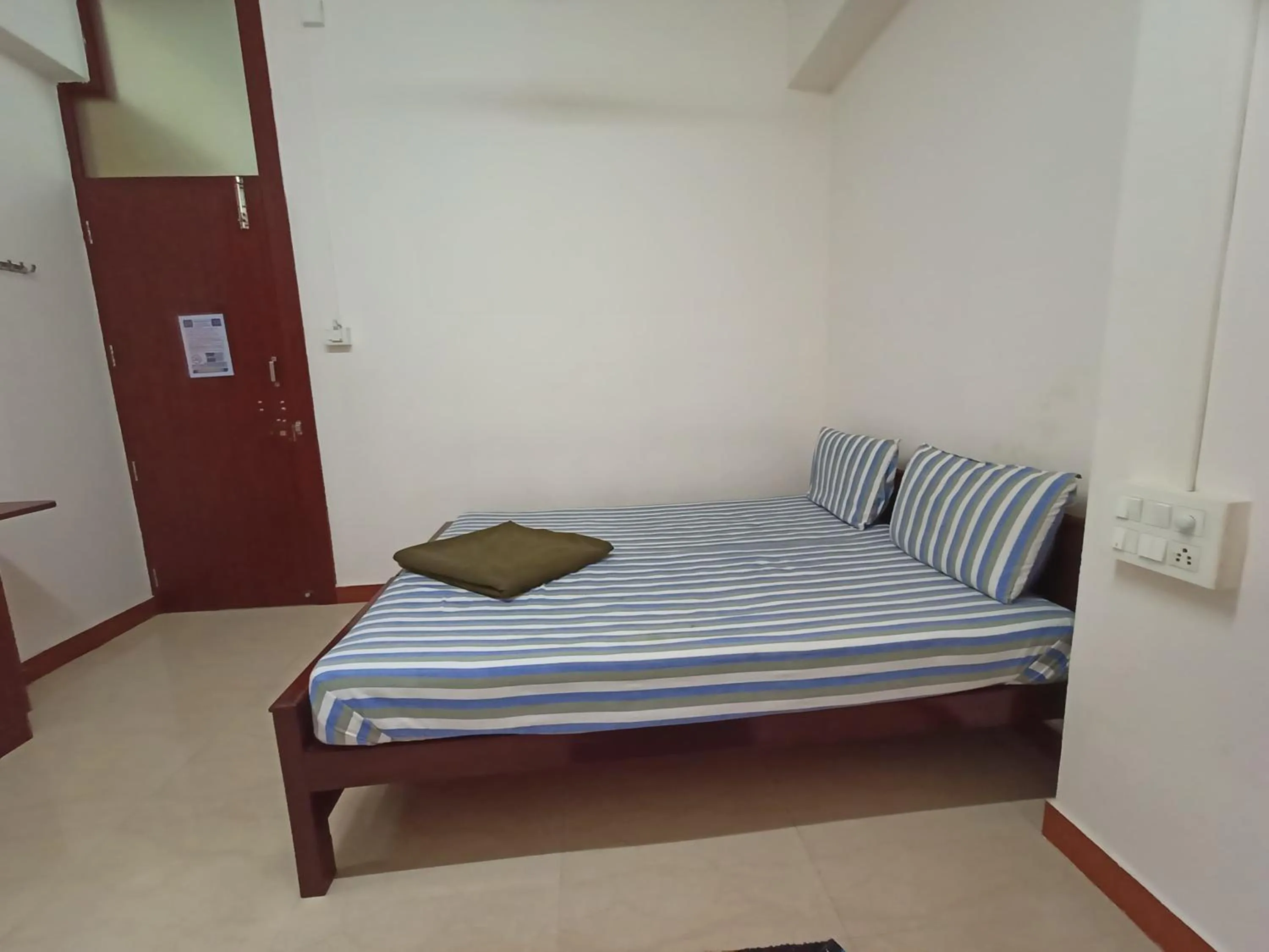 Bed in Aditya Residency