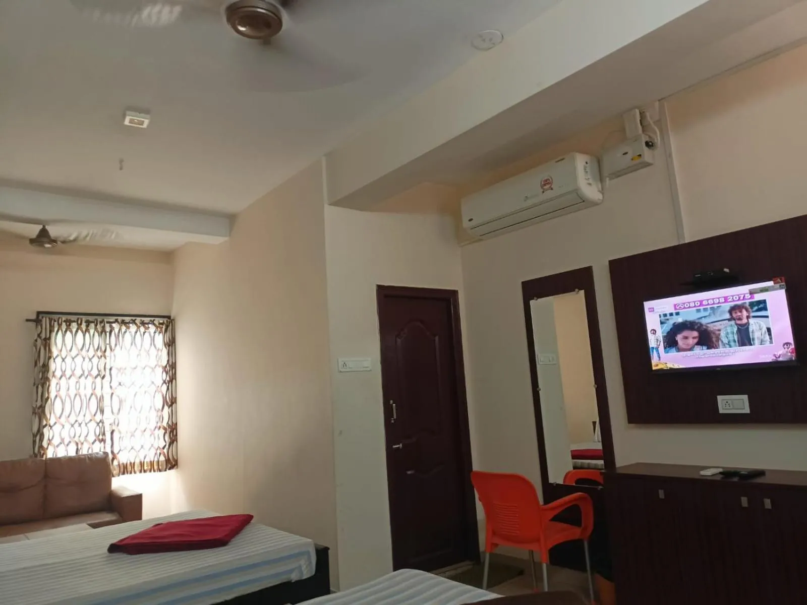 Bed in Aditya Residency