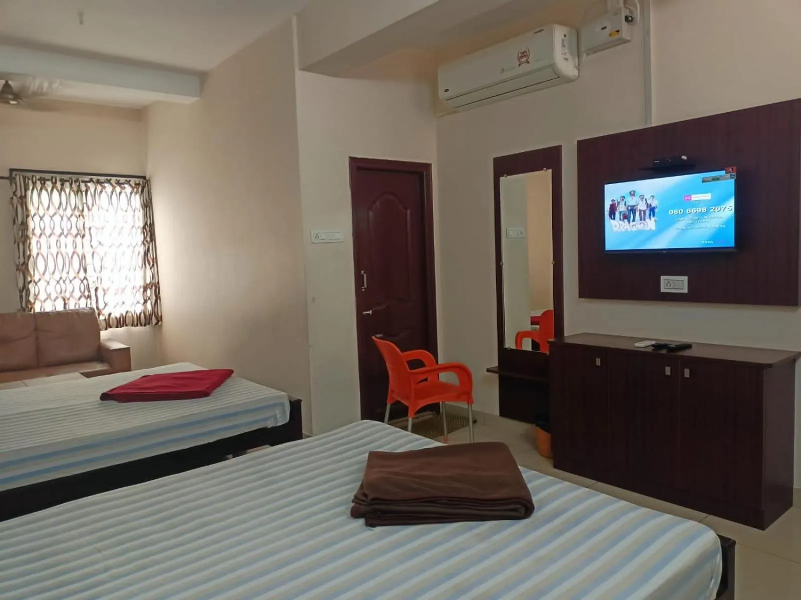 Bed in Aditya Residency