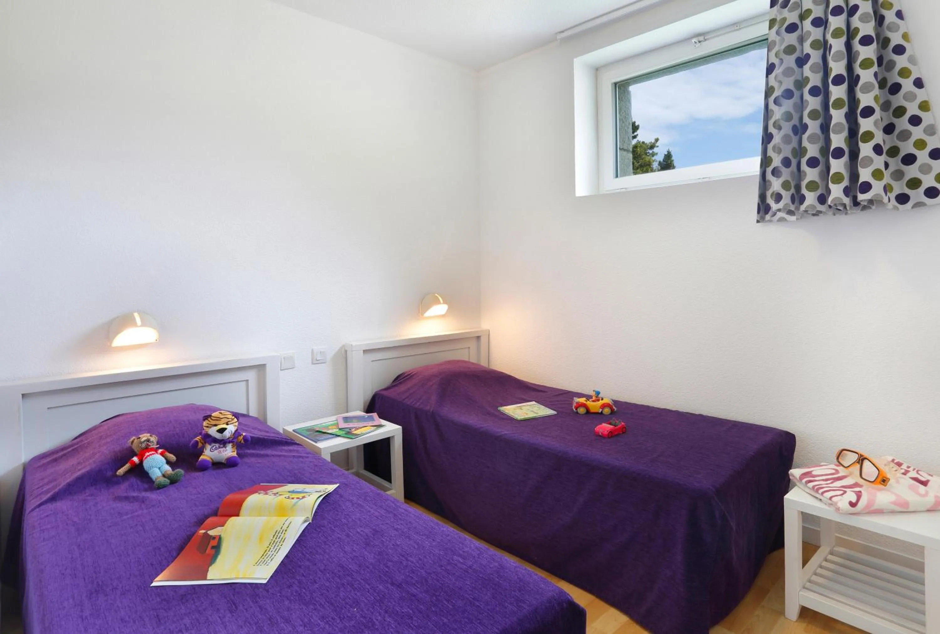 Bedroom, Bed in Résidence Néméa Kermael