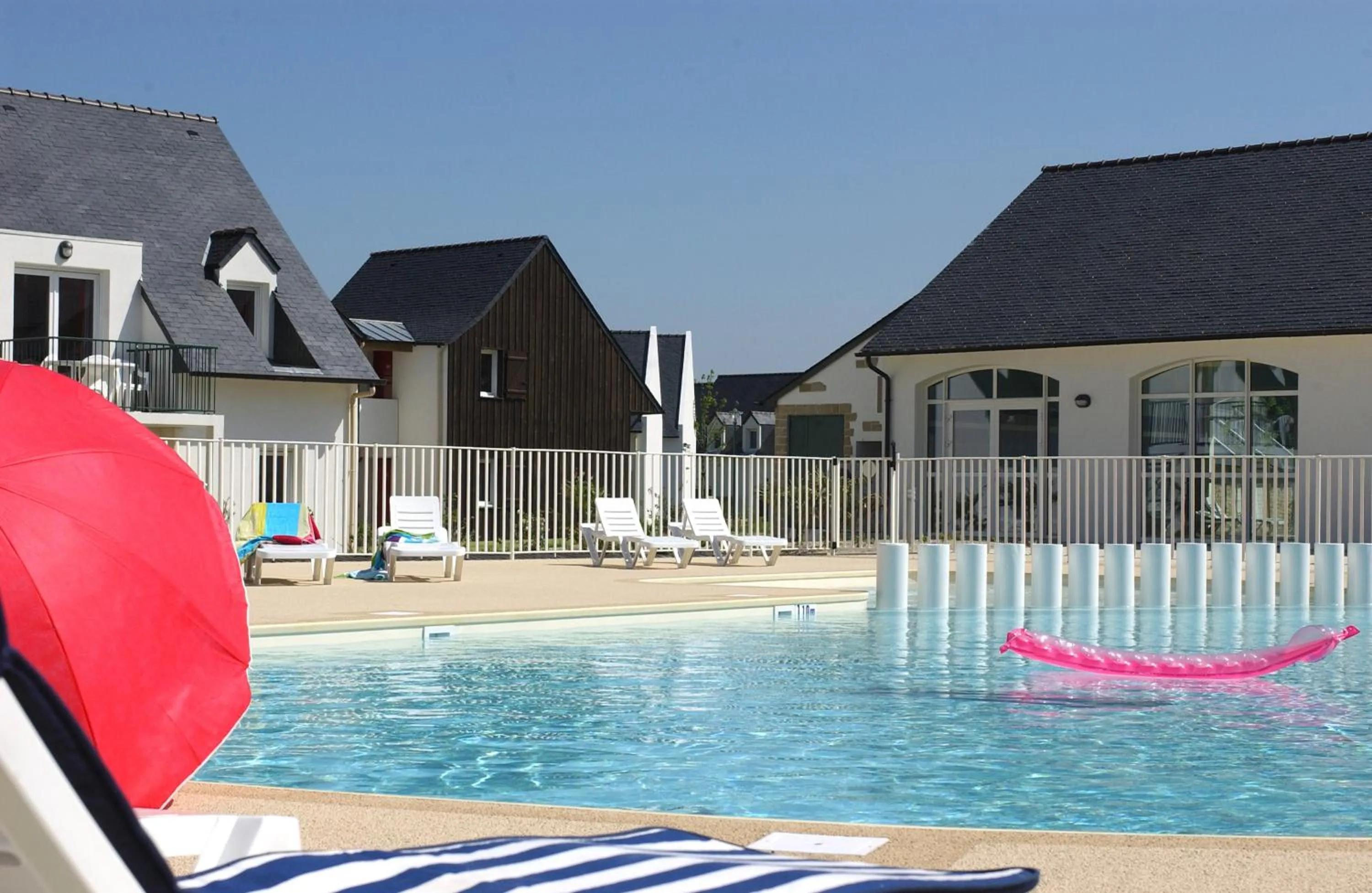 Swimming pool in Résidence Néméa Les Roches