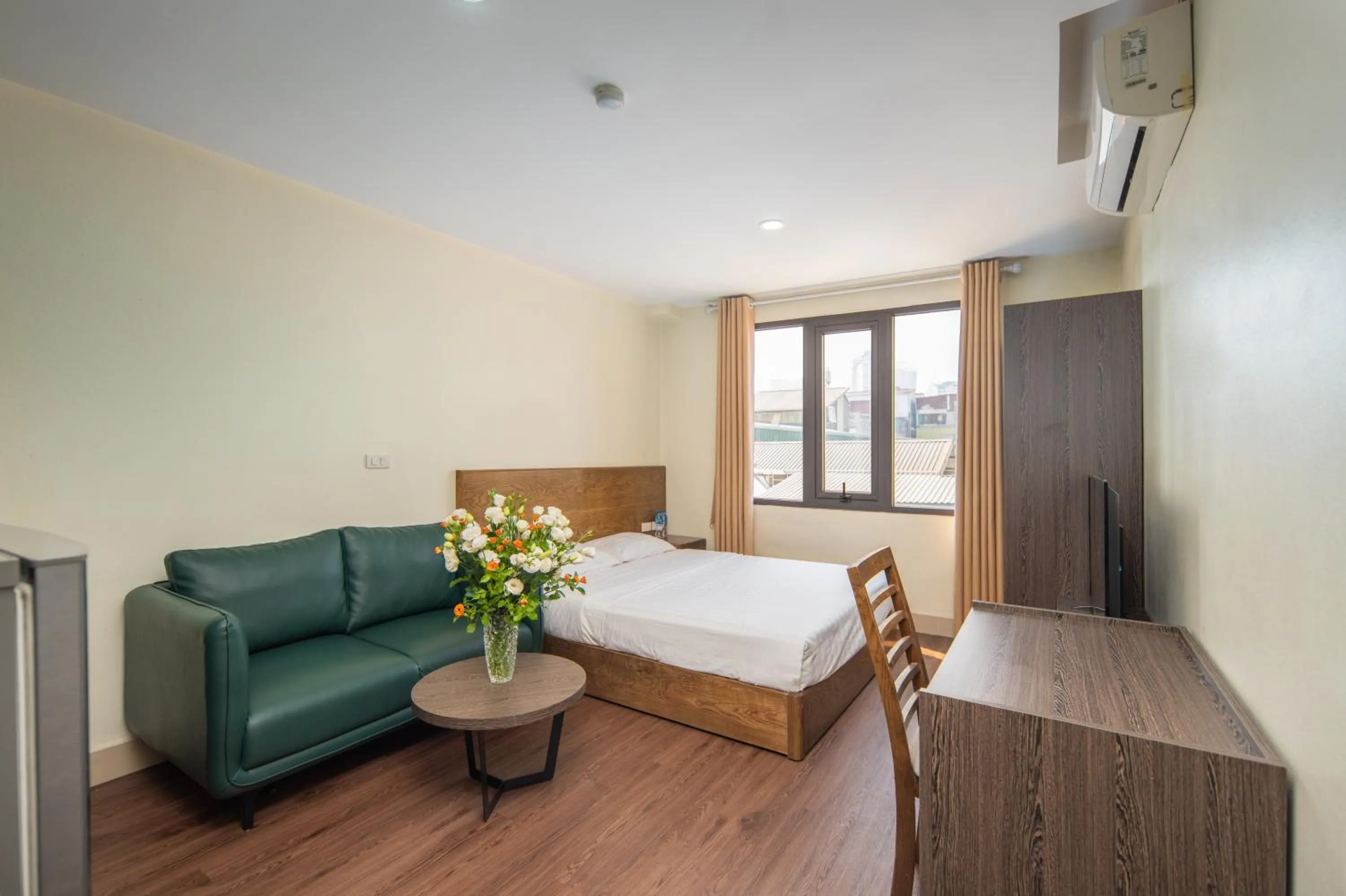 Bed in Granda Hanoi Hotel & Apartment