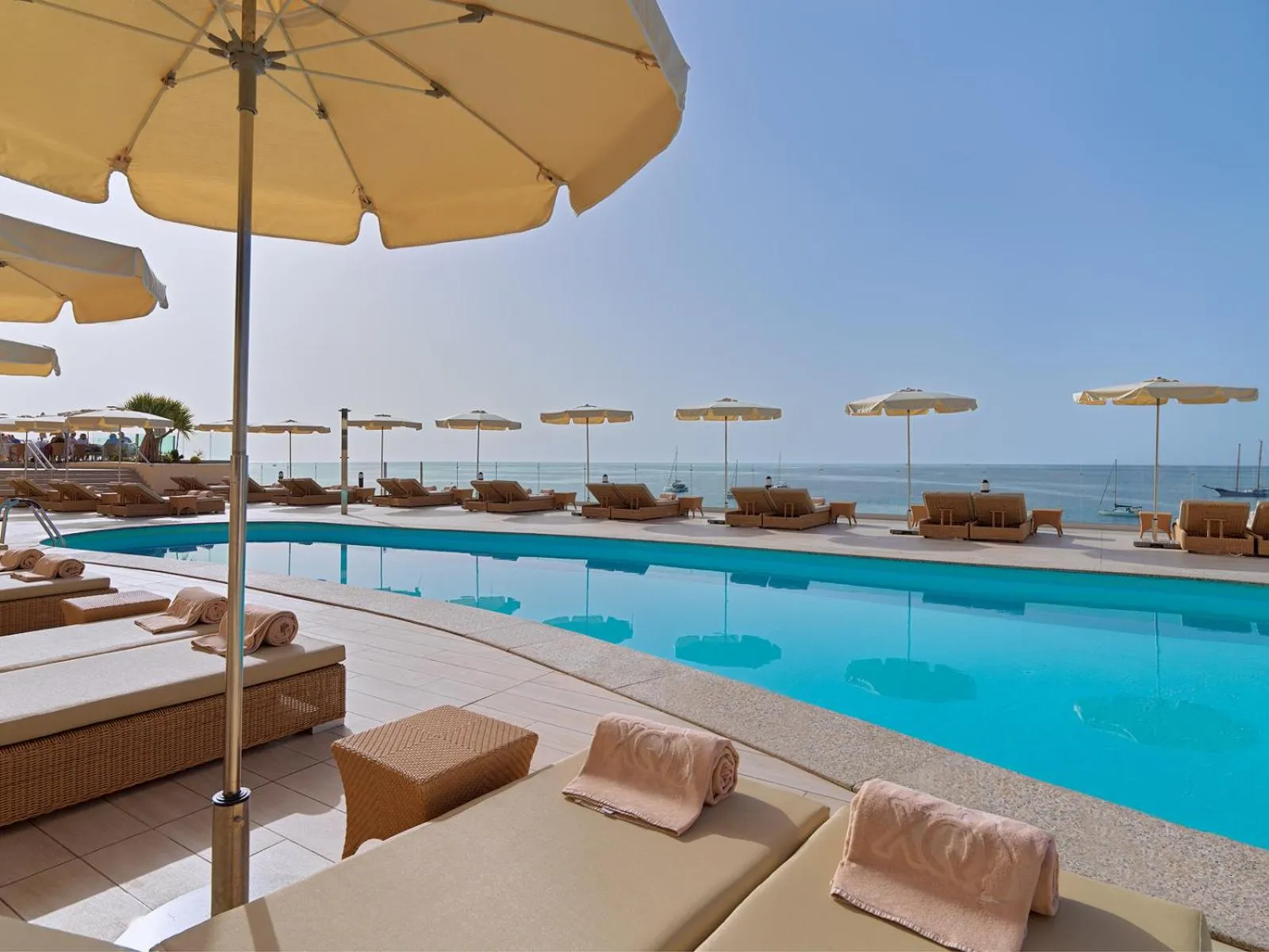 Sea view in XQ El Palacete