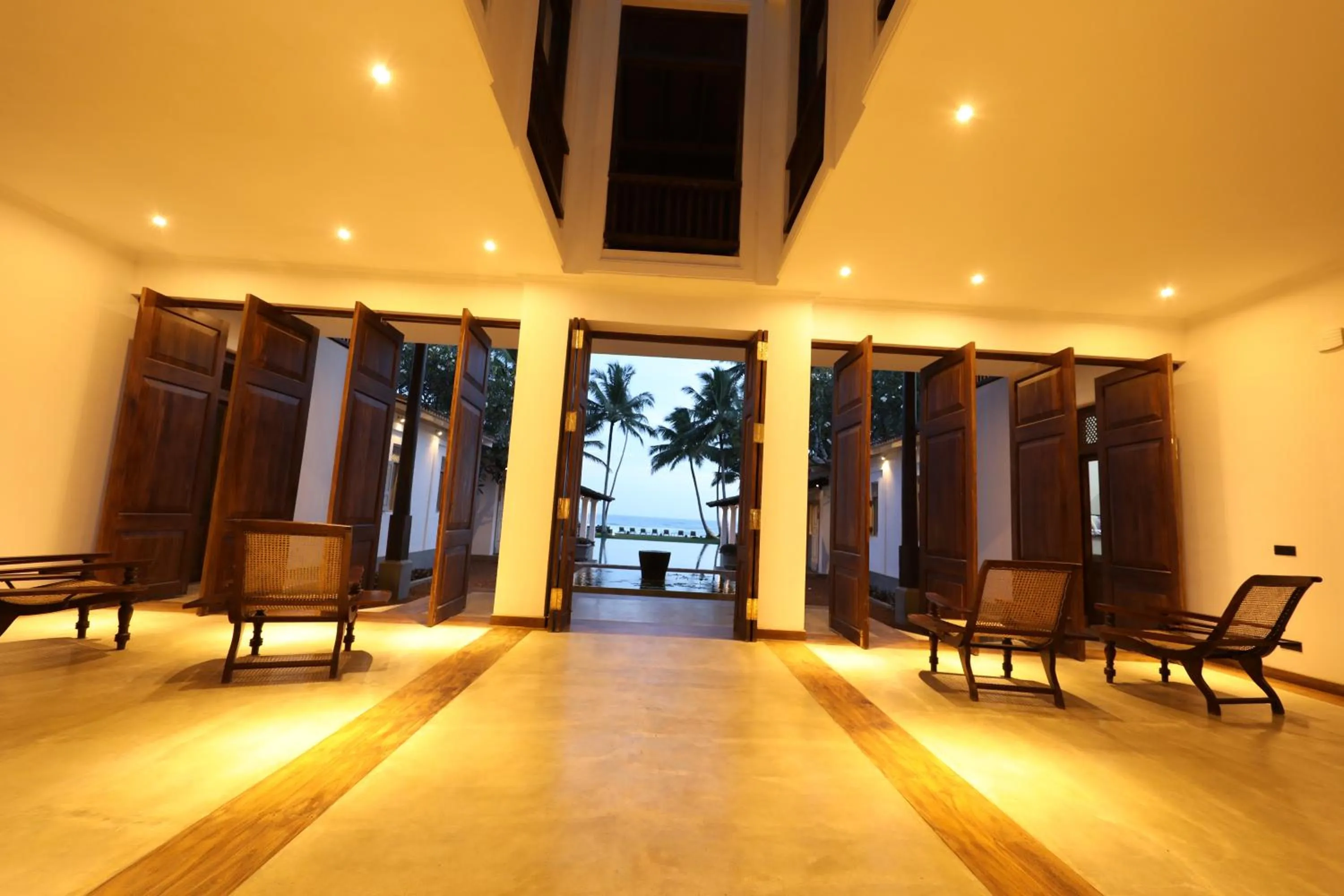 Facade/entrance in Era Beach