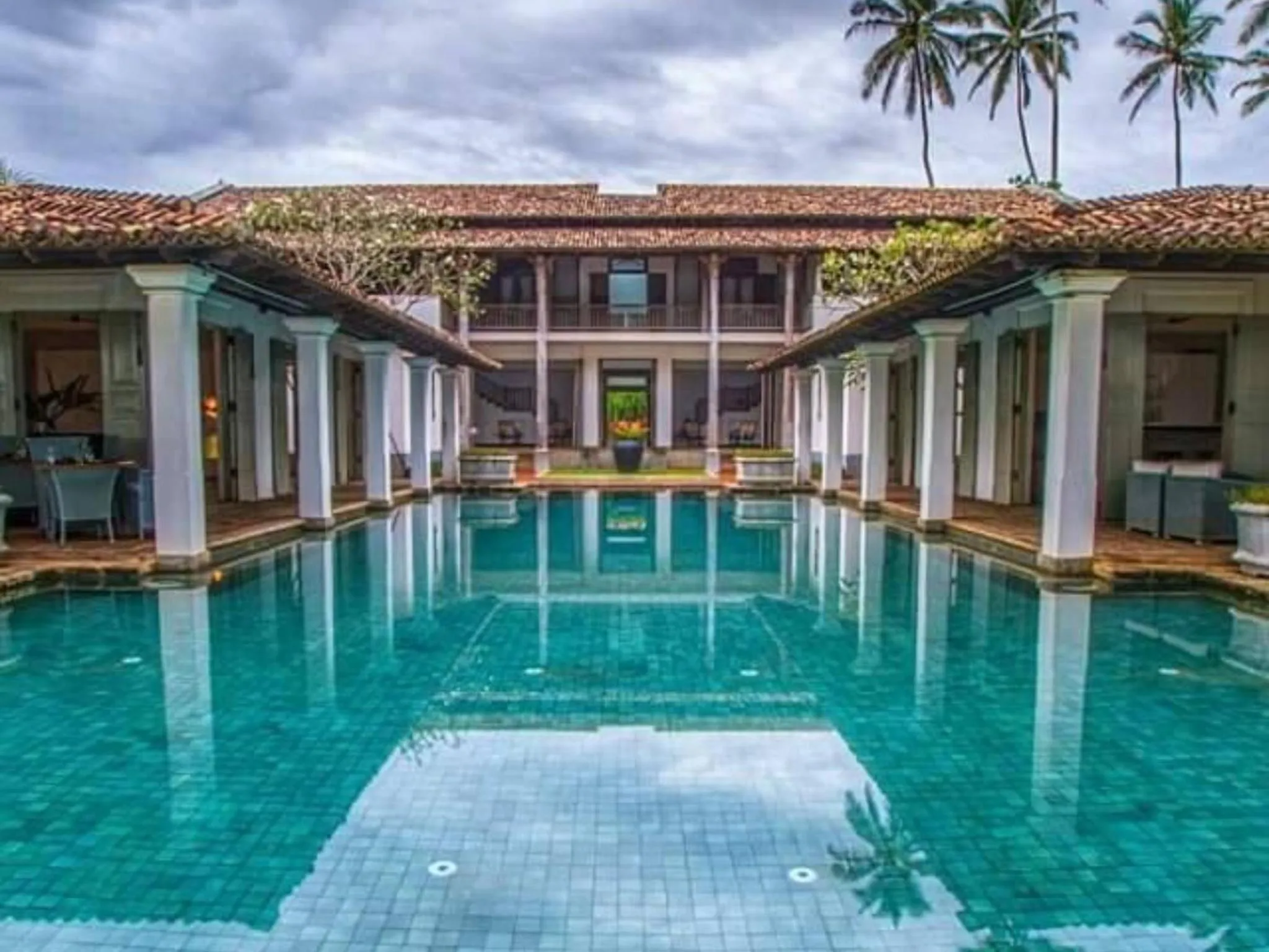 Property building in Era Beach