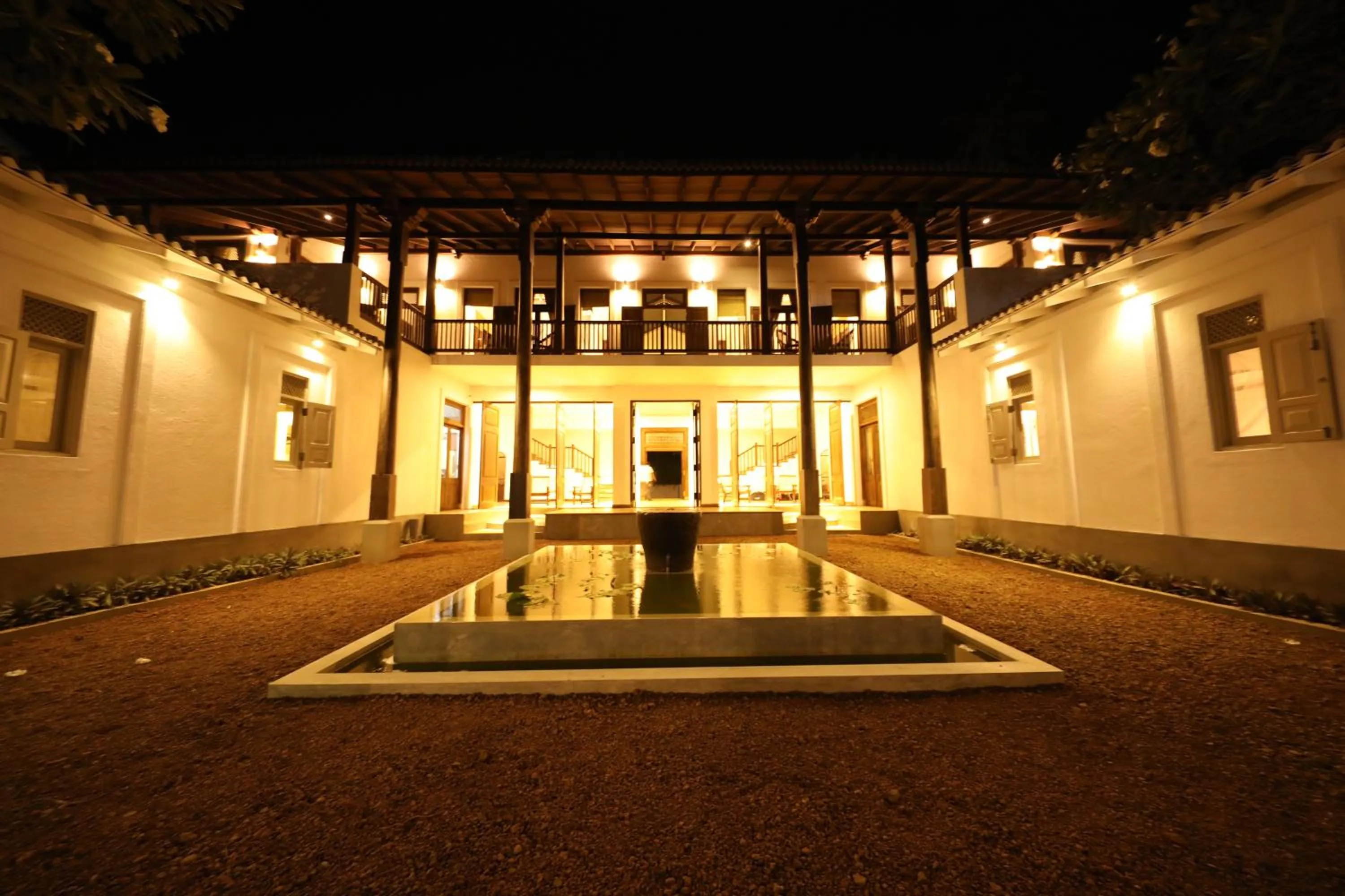 Facade/entrance in Era Beach