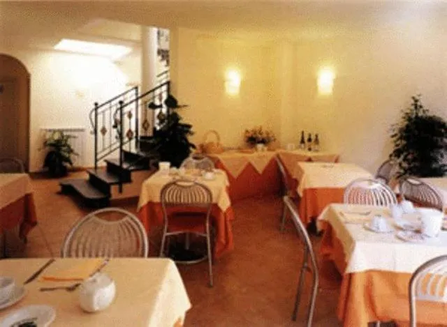 Restaurant/places to eat in Hotel Il Saraceno