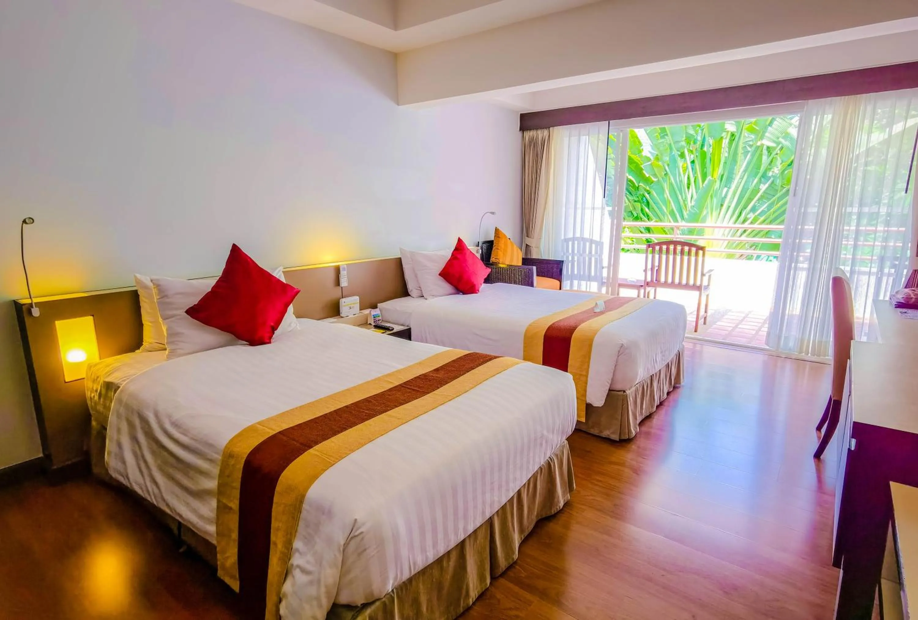 Photo of the whole room, Bed in Patong Resort Hotel - SHA Extra Plus