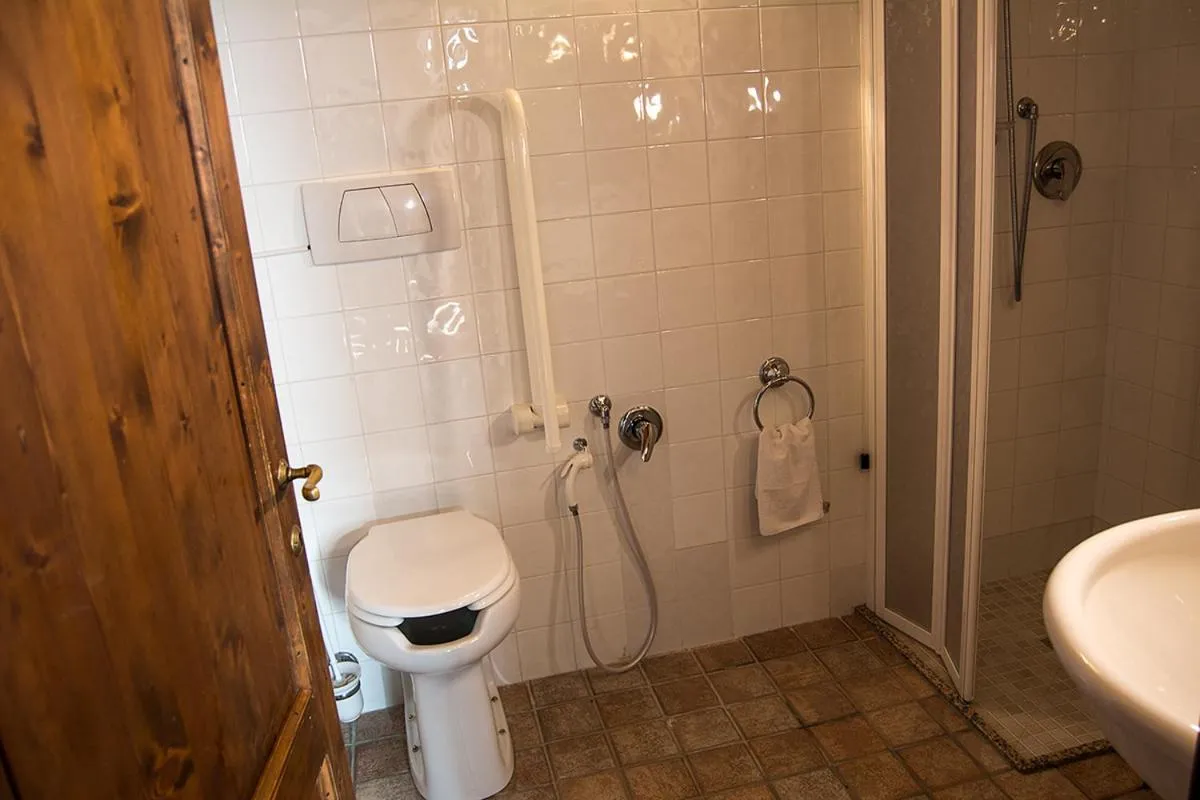 Bathroom in Agriturismo Torraiolo