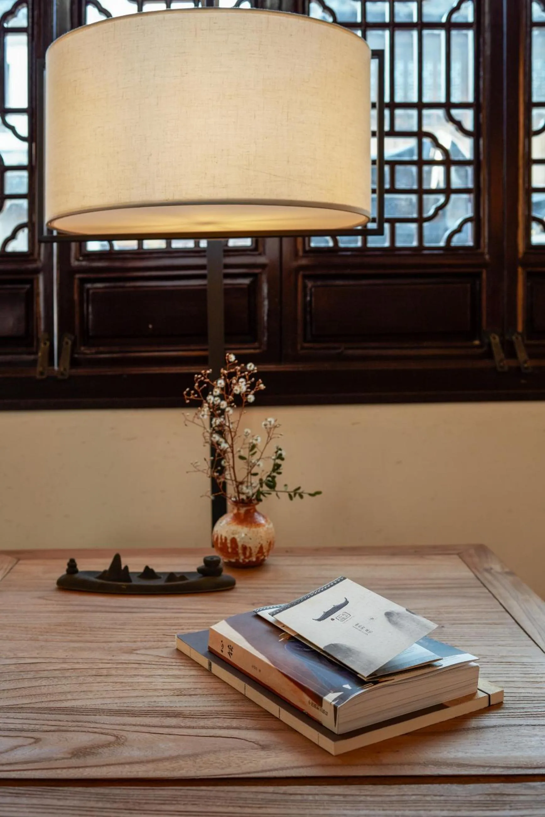 Restaurant/places to eat in Uin Oriental Hotel