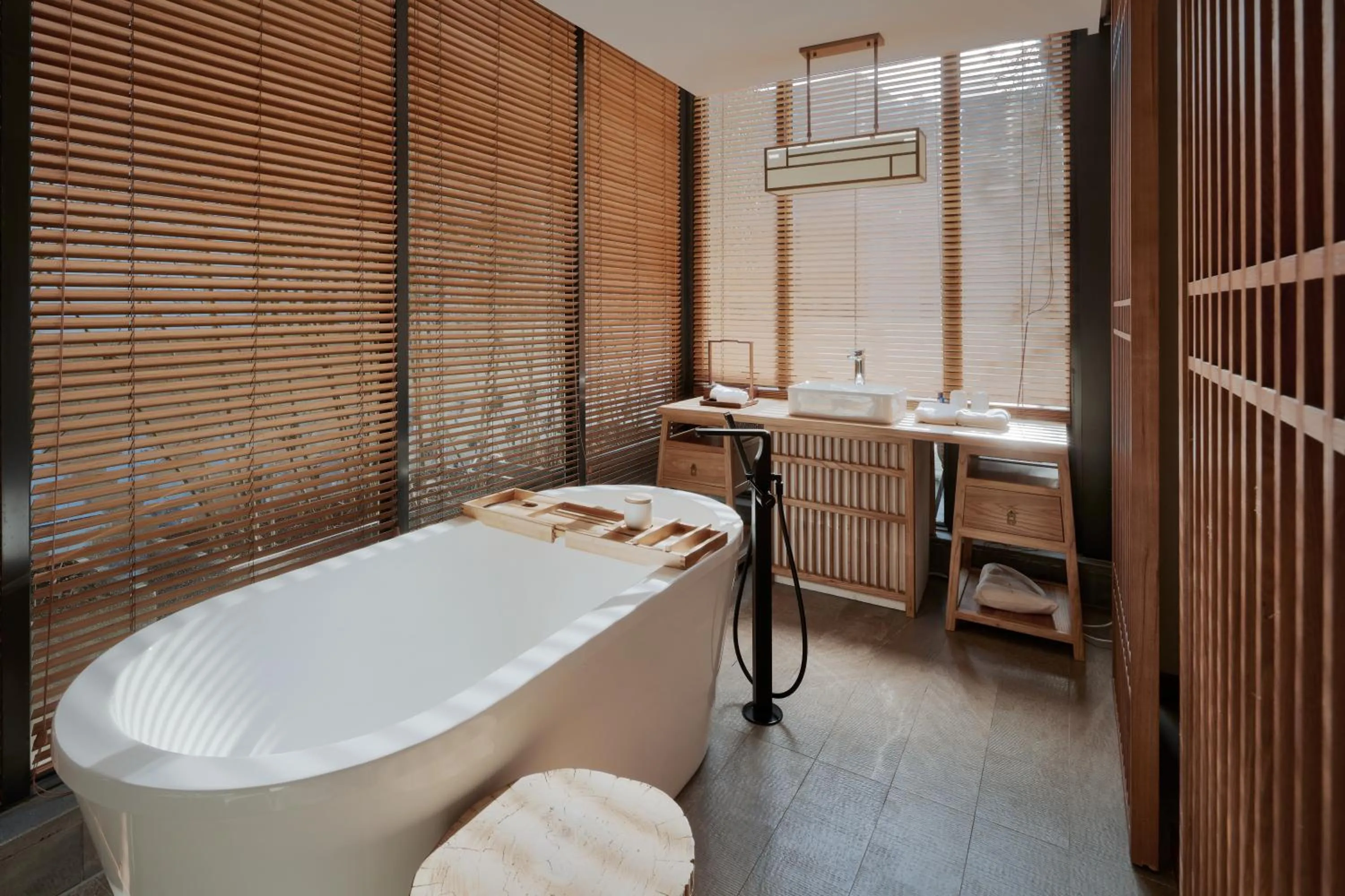 Toilet in Uin Oriental Hotel