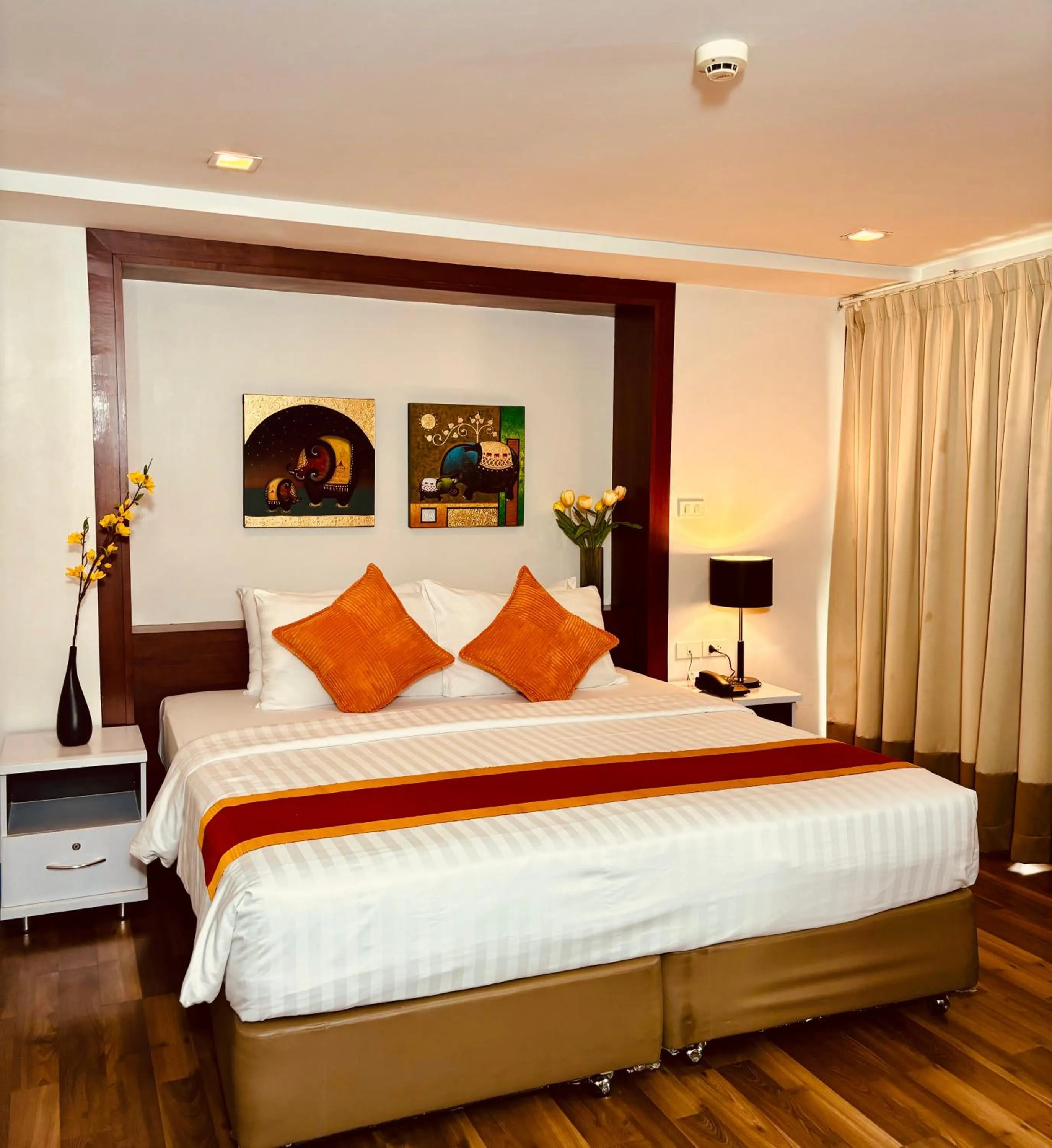 Bed in I Residence Hotel Sathorn
