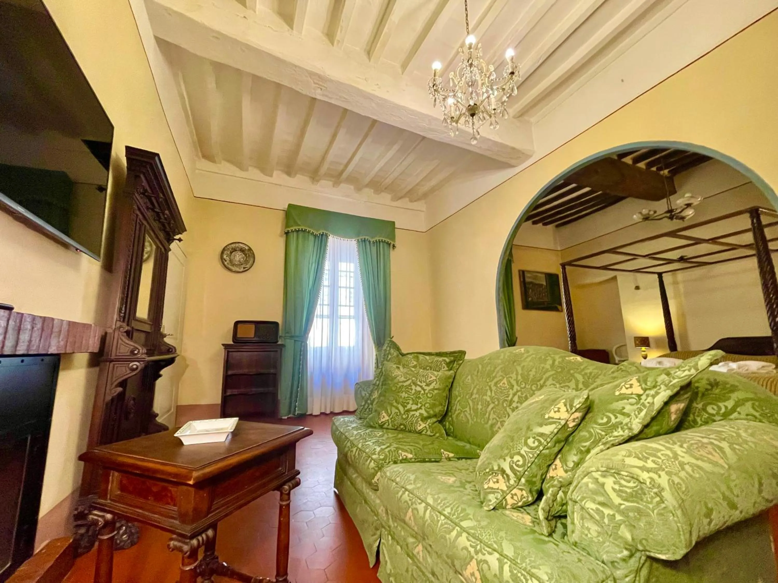 Photo of the whole room in Palazzo Barbini Dimora Storica